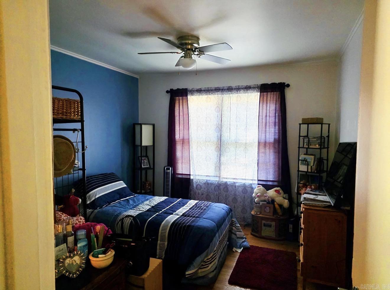 423 Laughrun Drive Property Photo 7