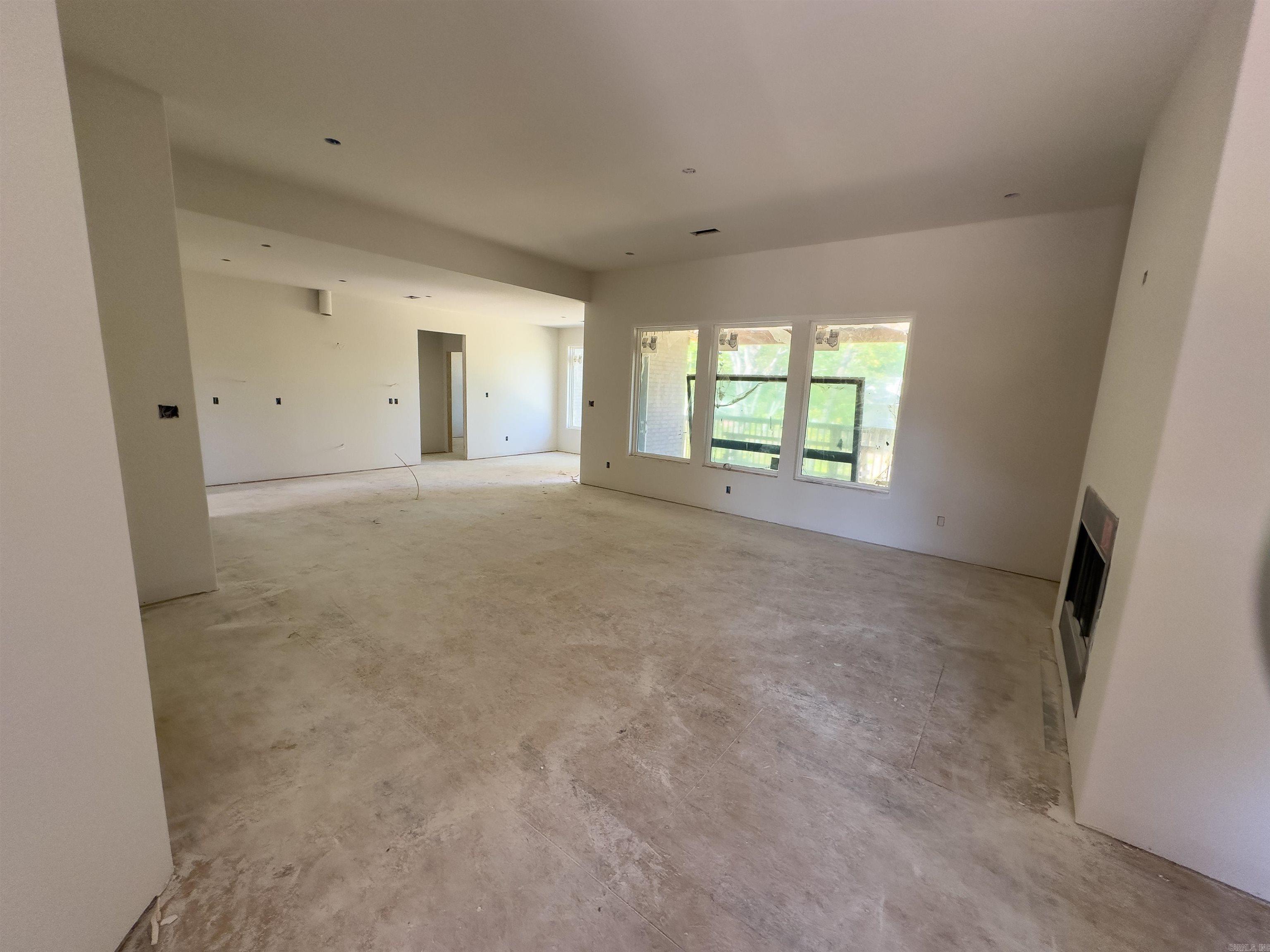 4084 Marshall Way Property Photo 5