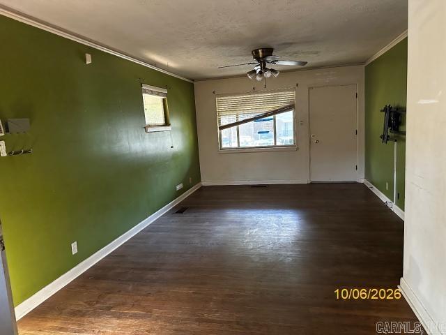 30 Berkshire Dr Property Photo 3