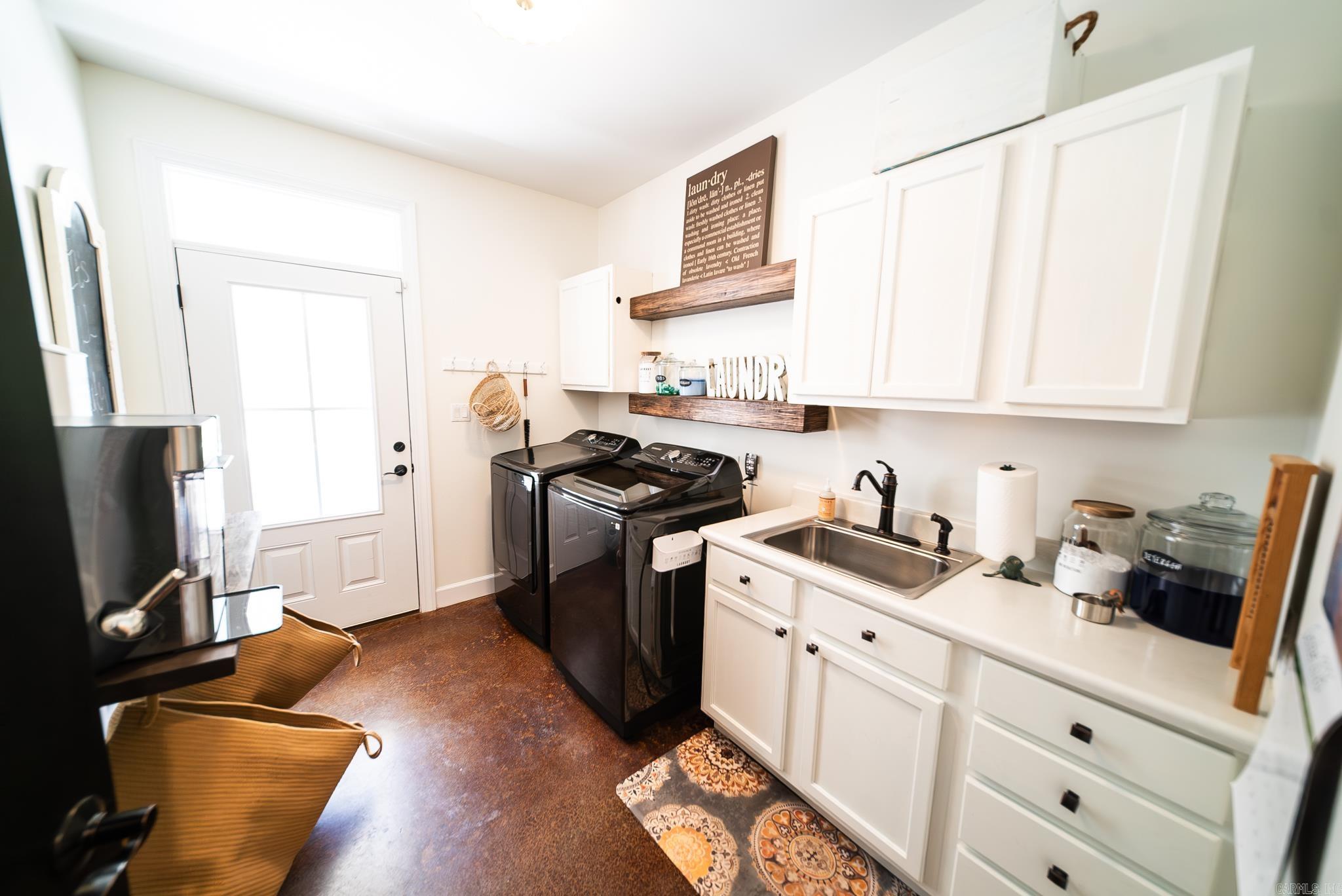 173 Highway 172 Property Photo 6