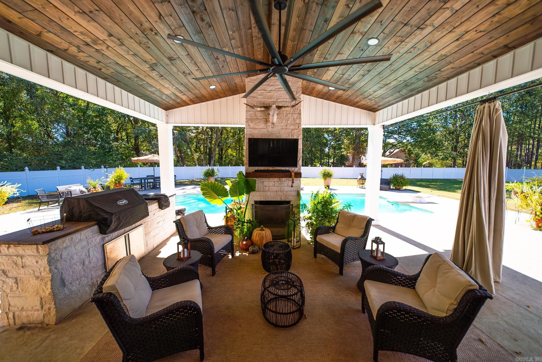 173 Highway 172 Property Photo 43
