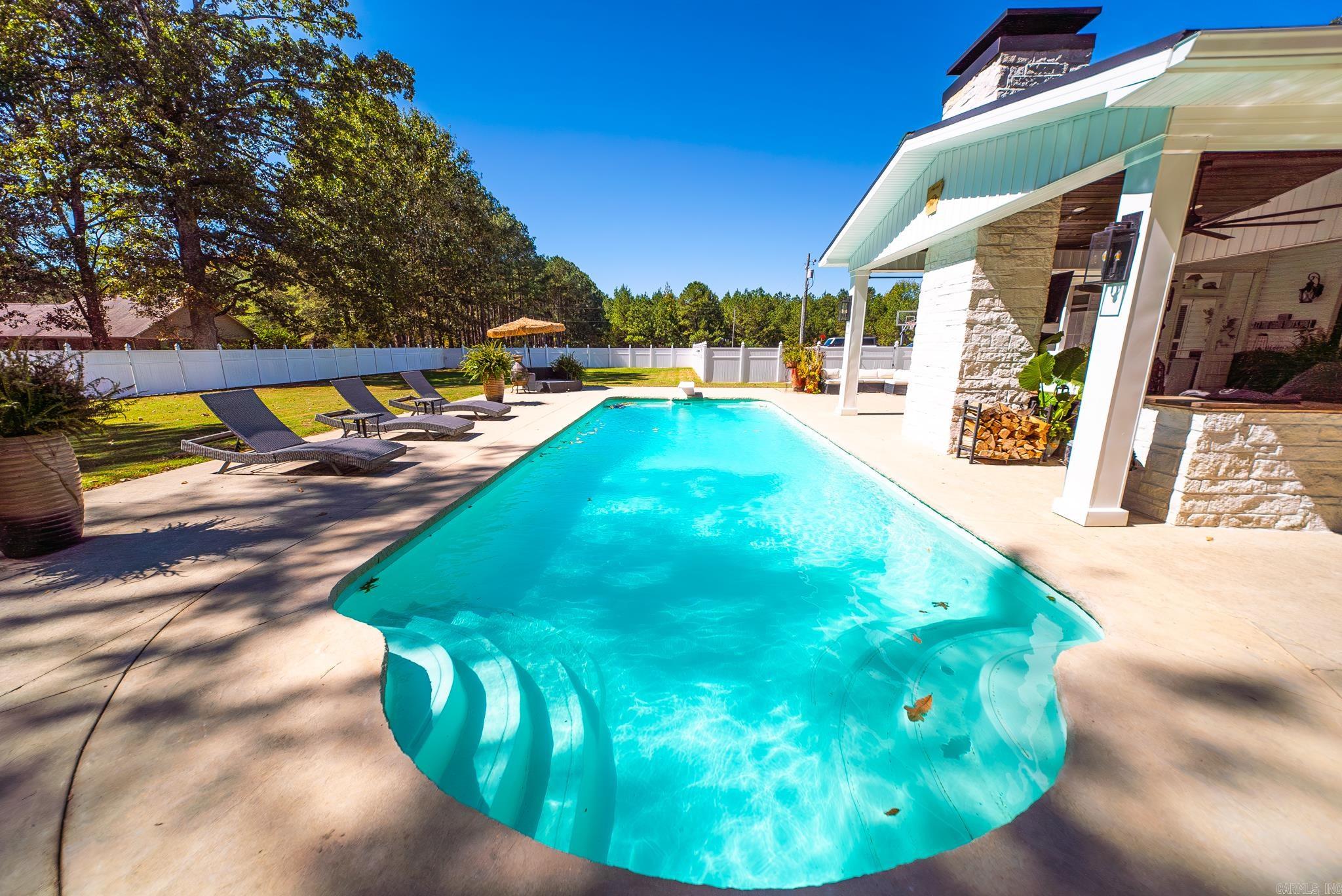173 Highway 172 Property Photo 46