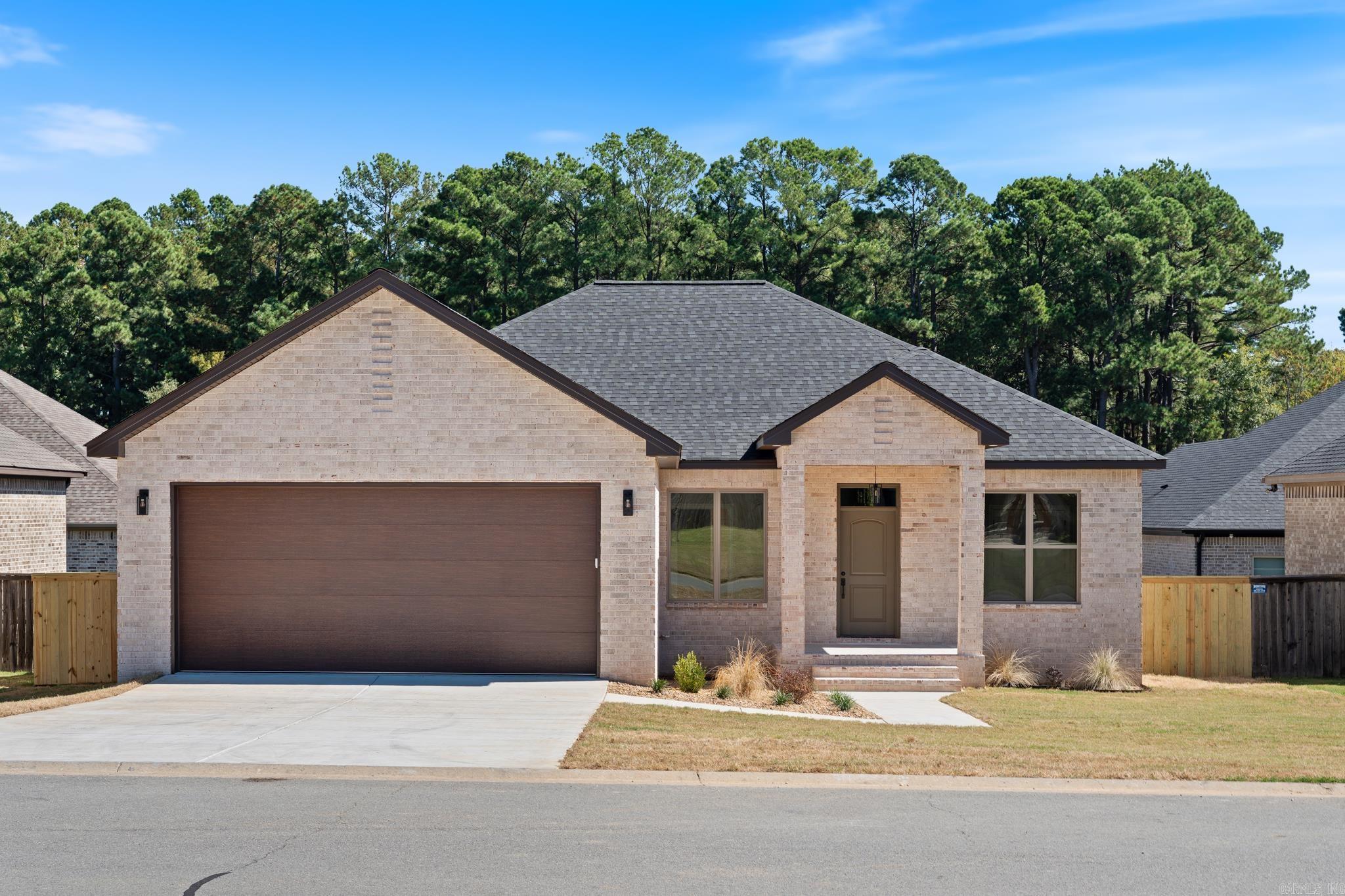 10 Sayde Lane Property Photo 1