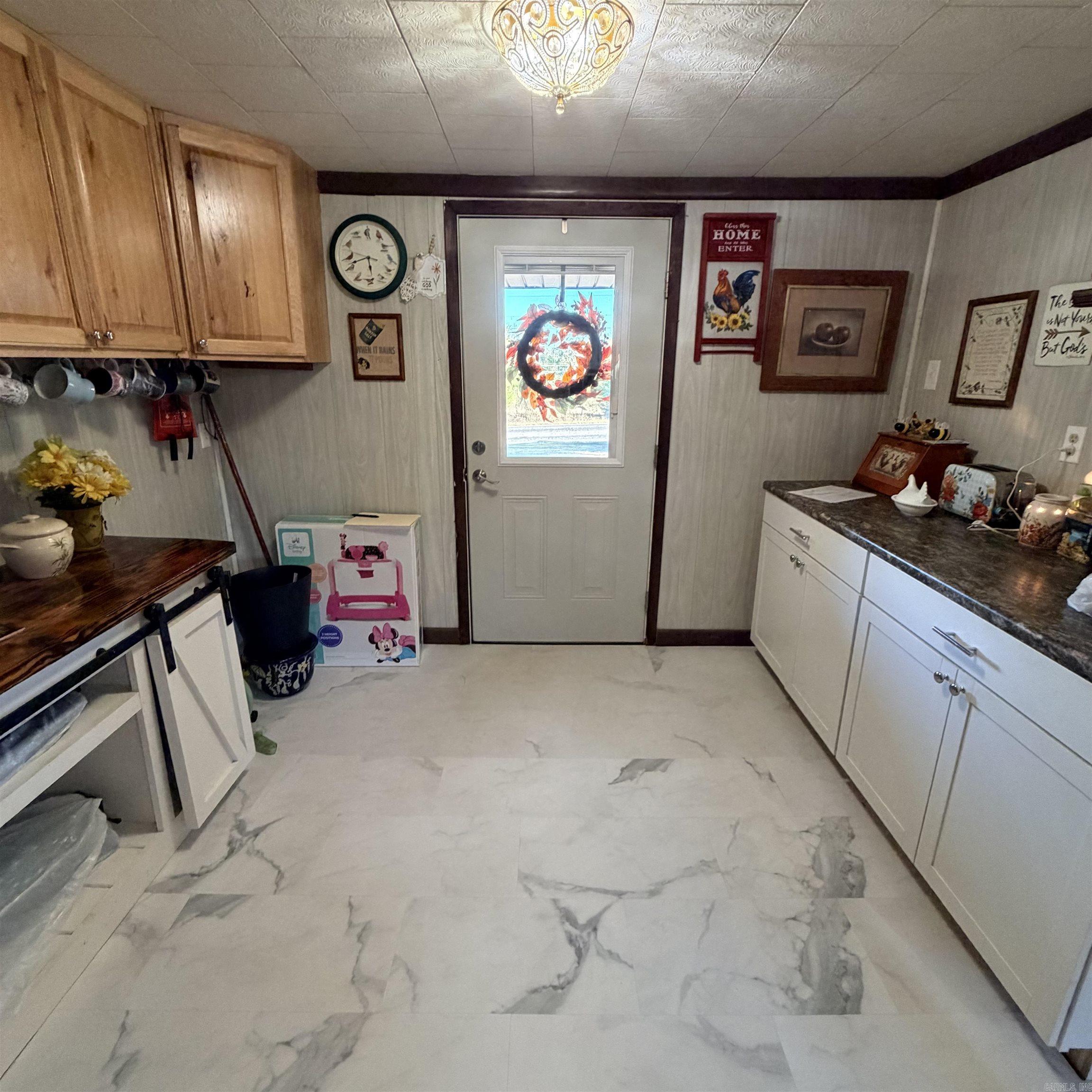 28 Billstown Road Property Photo 3