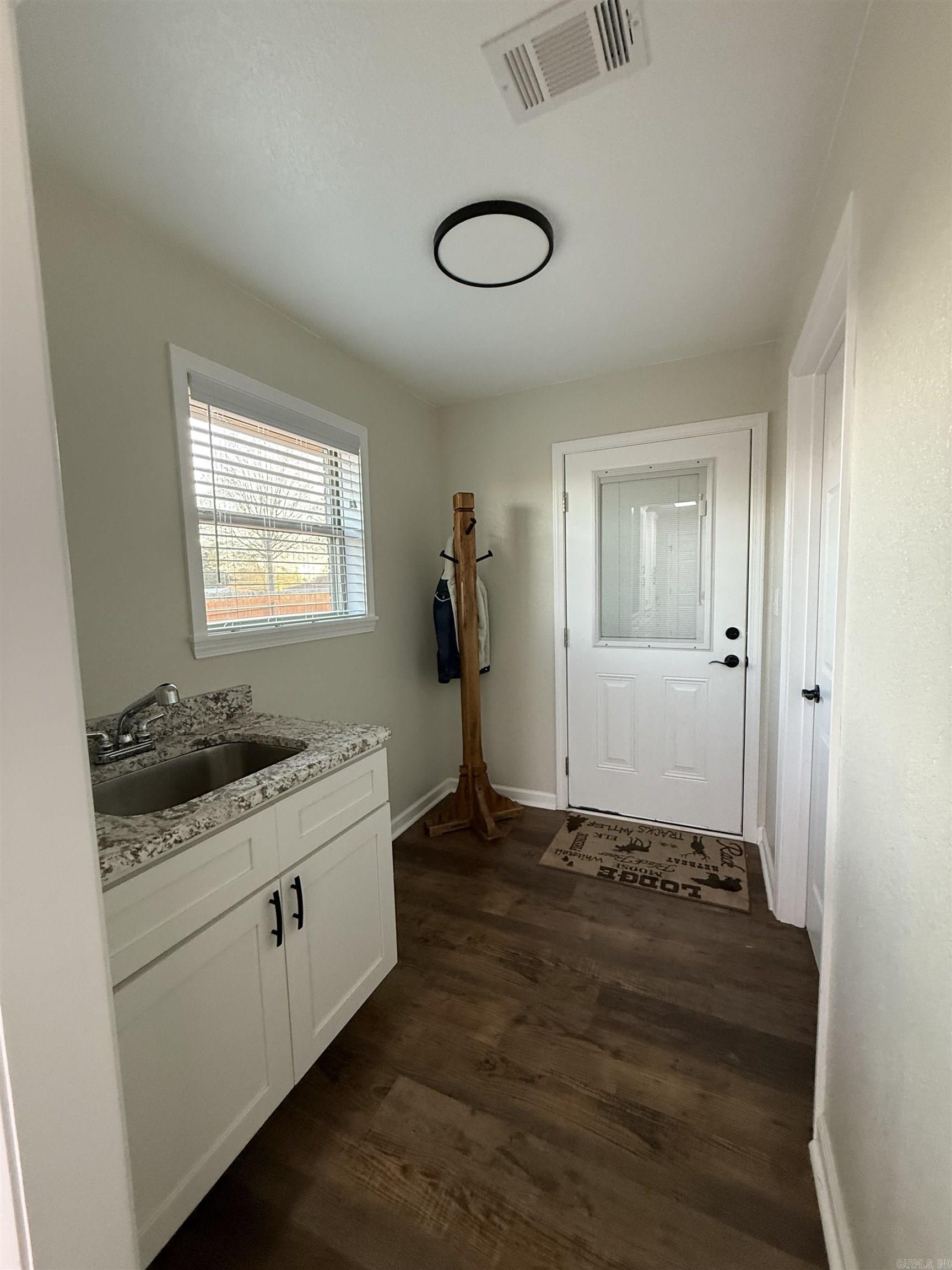 506 Betty Waller Street Property Photo 17