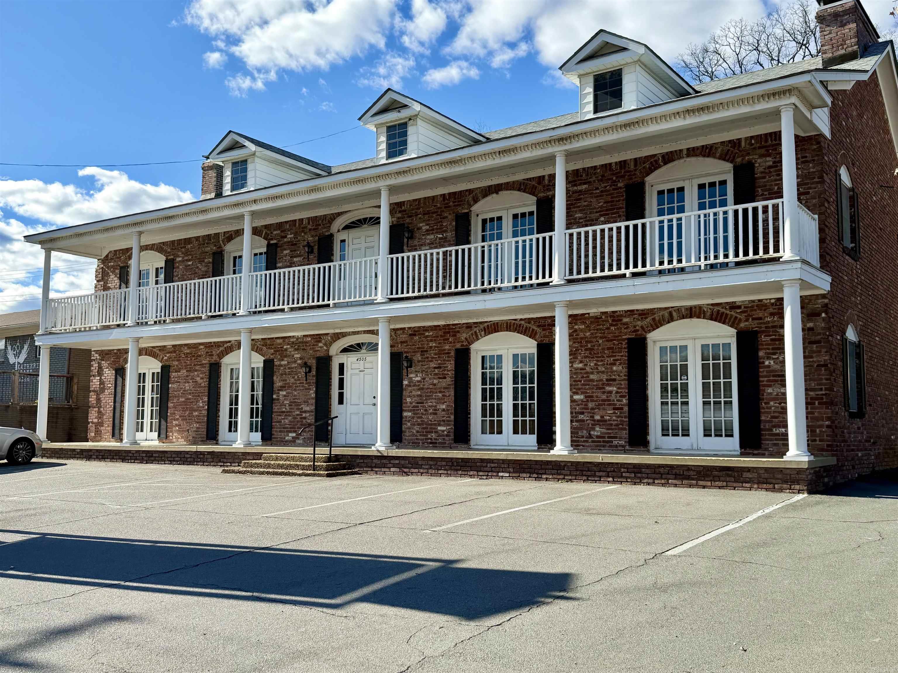 4505 Jfk Boulevard Property Photo 1