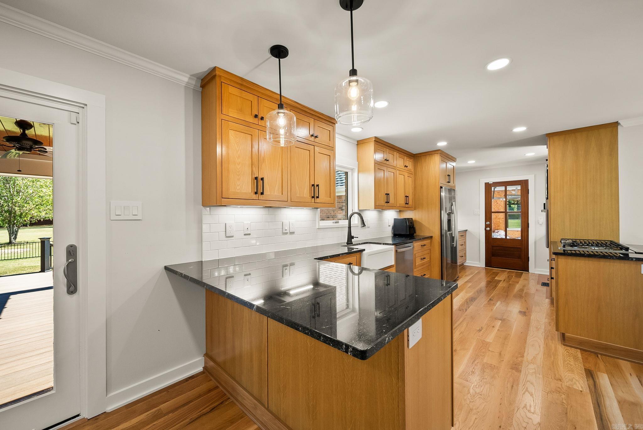 15102 Cedar Heights Rd Property Photo 9