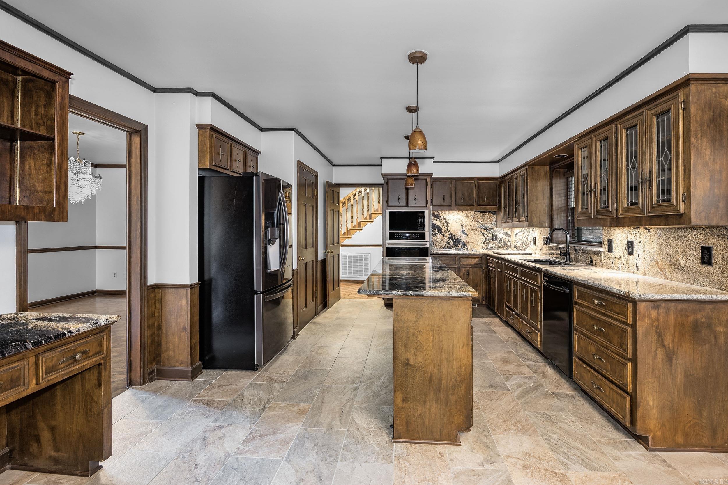 301 Valley Club Circle Property Photo 11