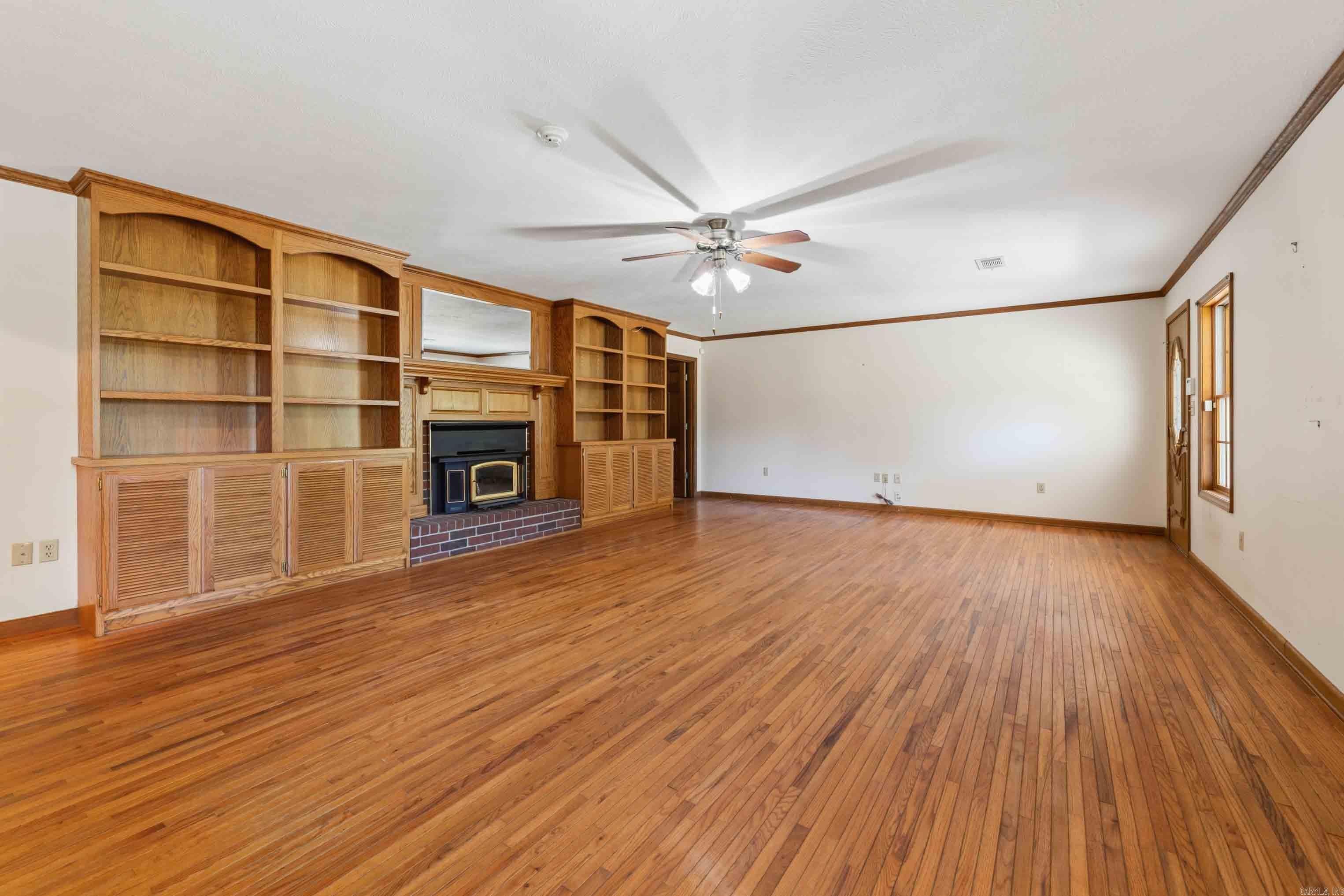3585 Hwy 16 Property Photo 10