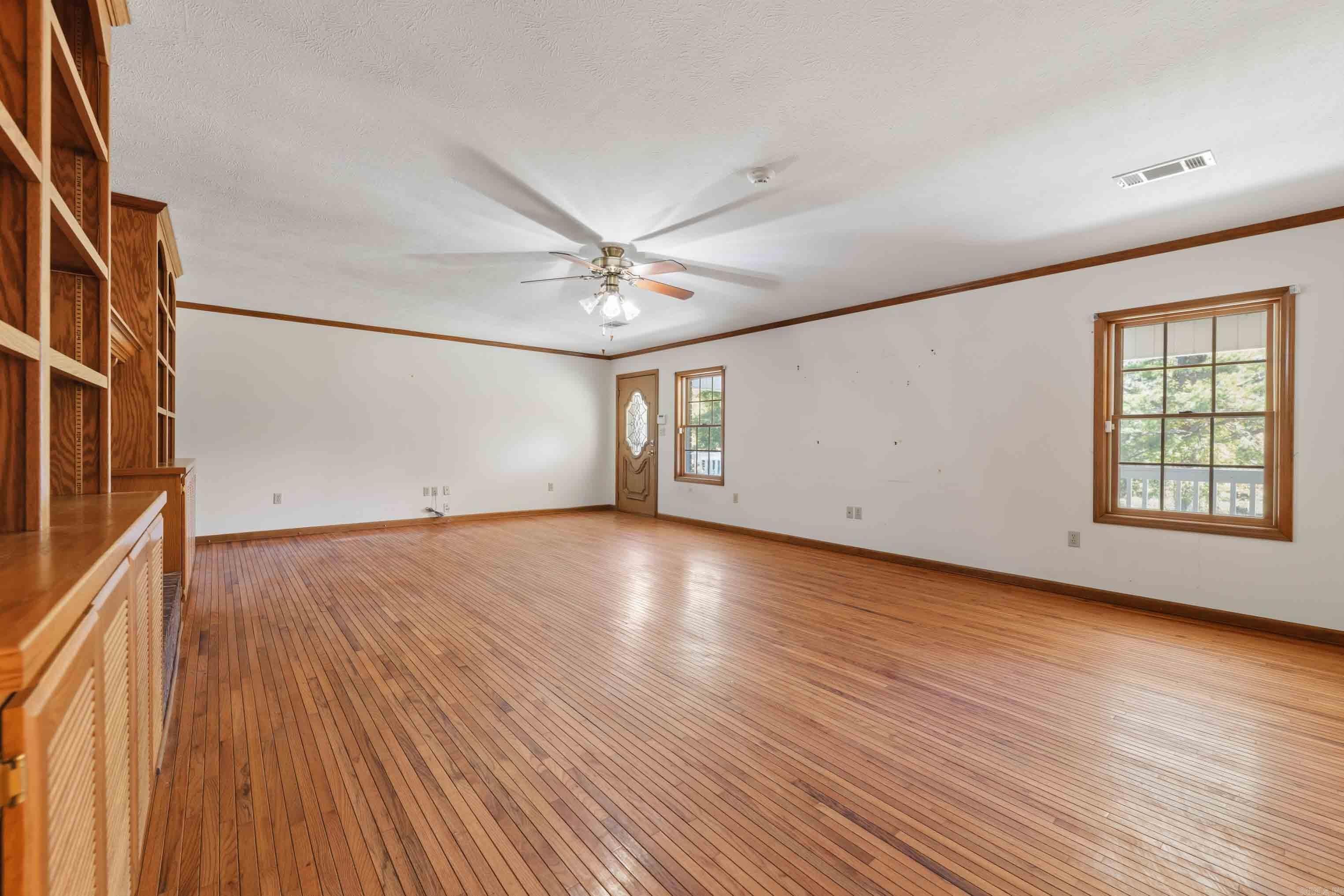 3585 Hwy 16 Property Photo 11