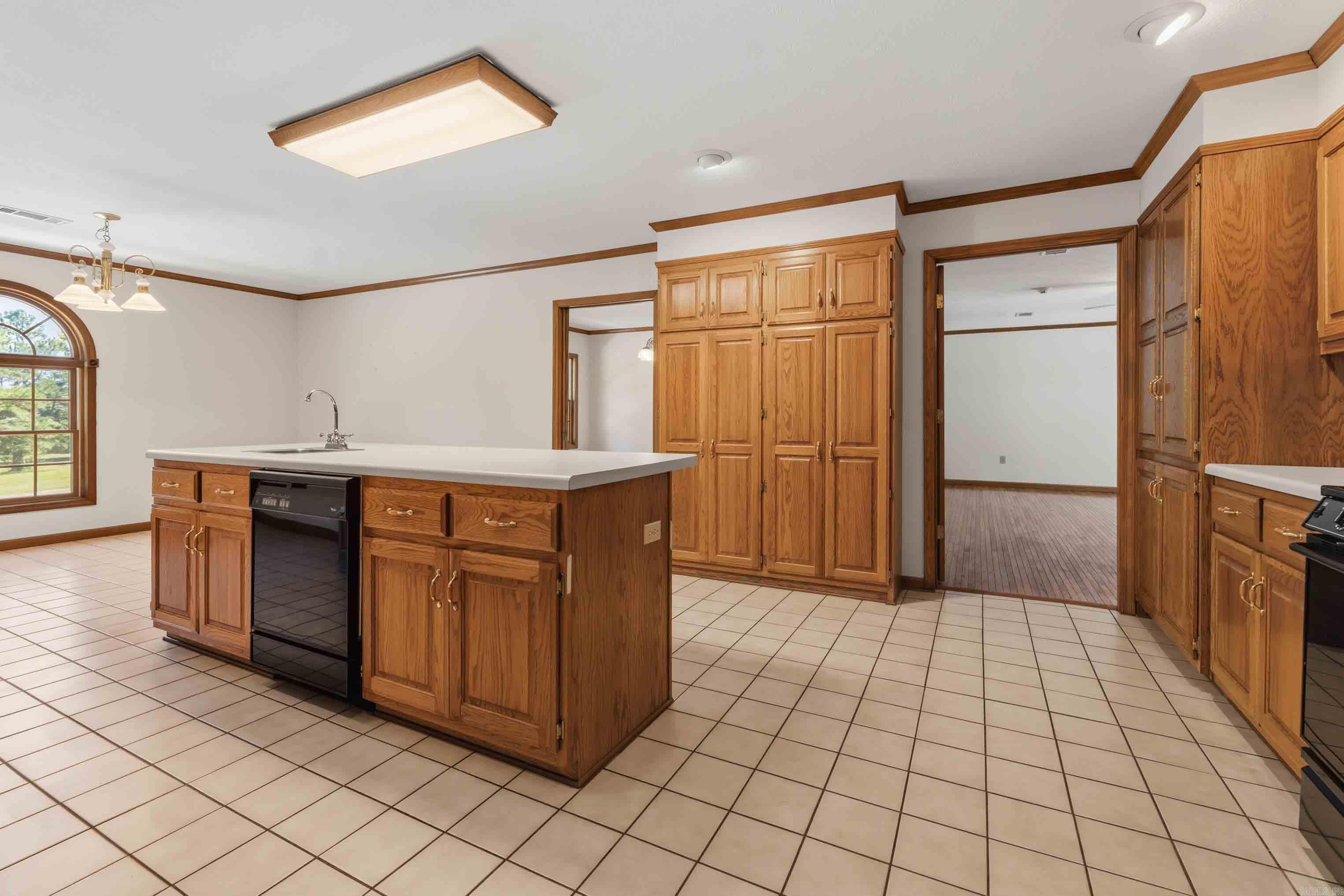 3585 Hwy 16 Property Photo 13