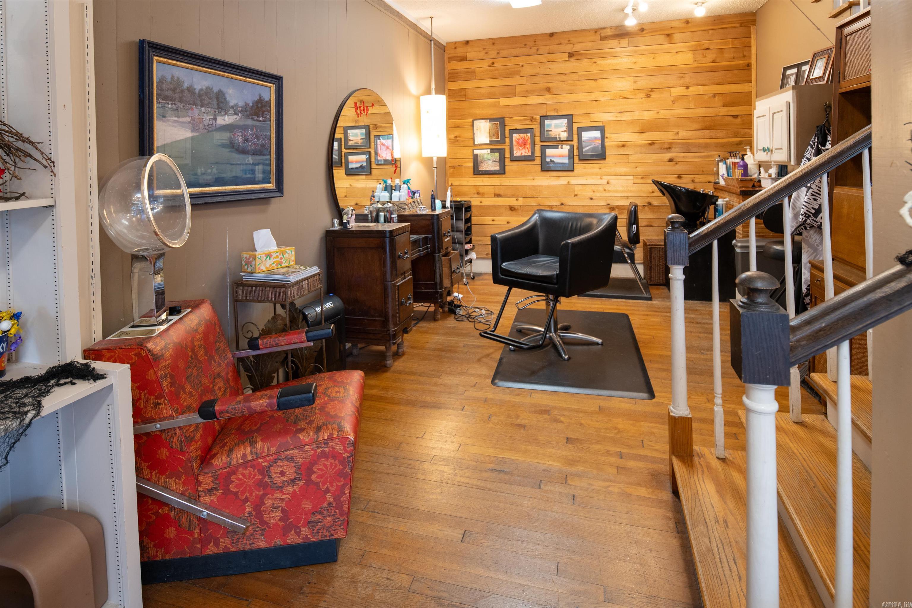3513 Jfk Boulevard Property Photo 4
