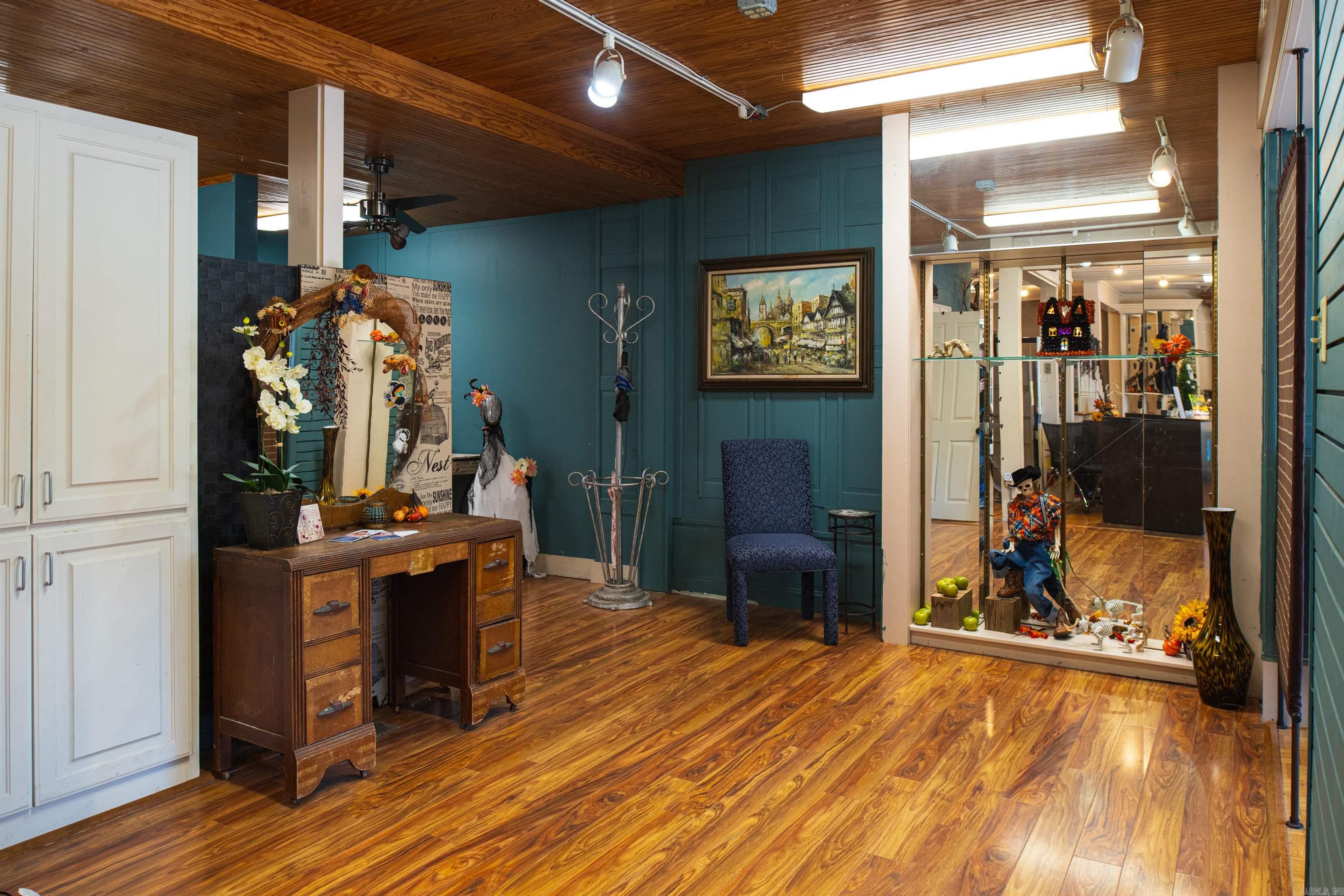 3513 Jfk Boulevard Property Photo 5