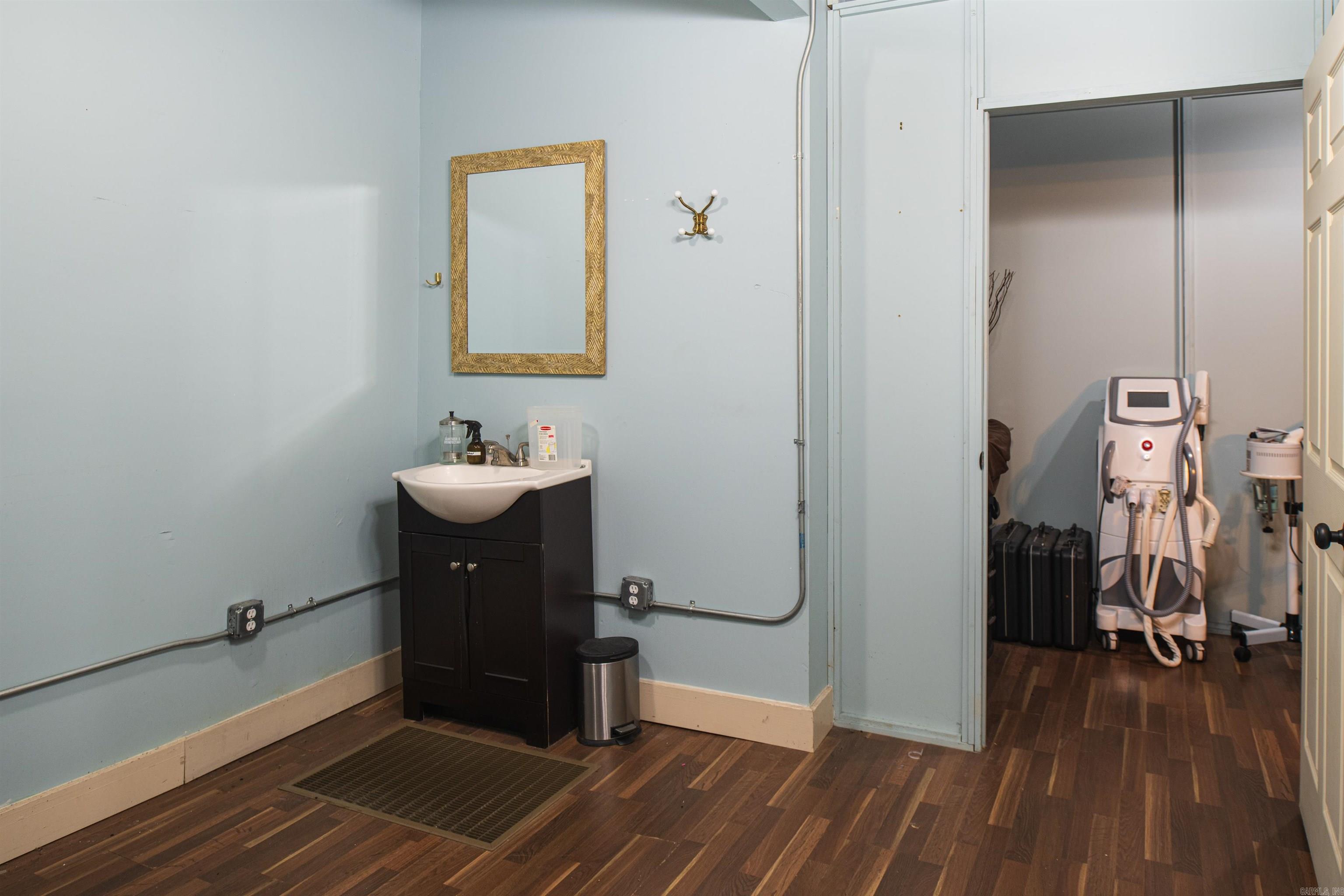 3513 Jfk Boulevard Property Photo 11