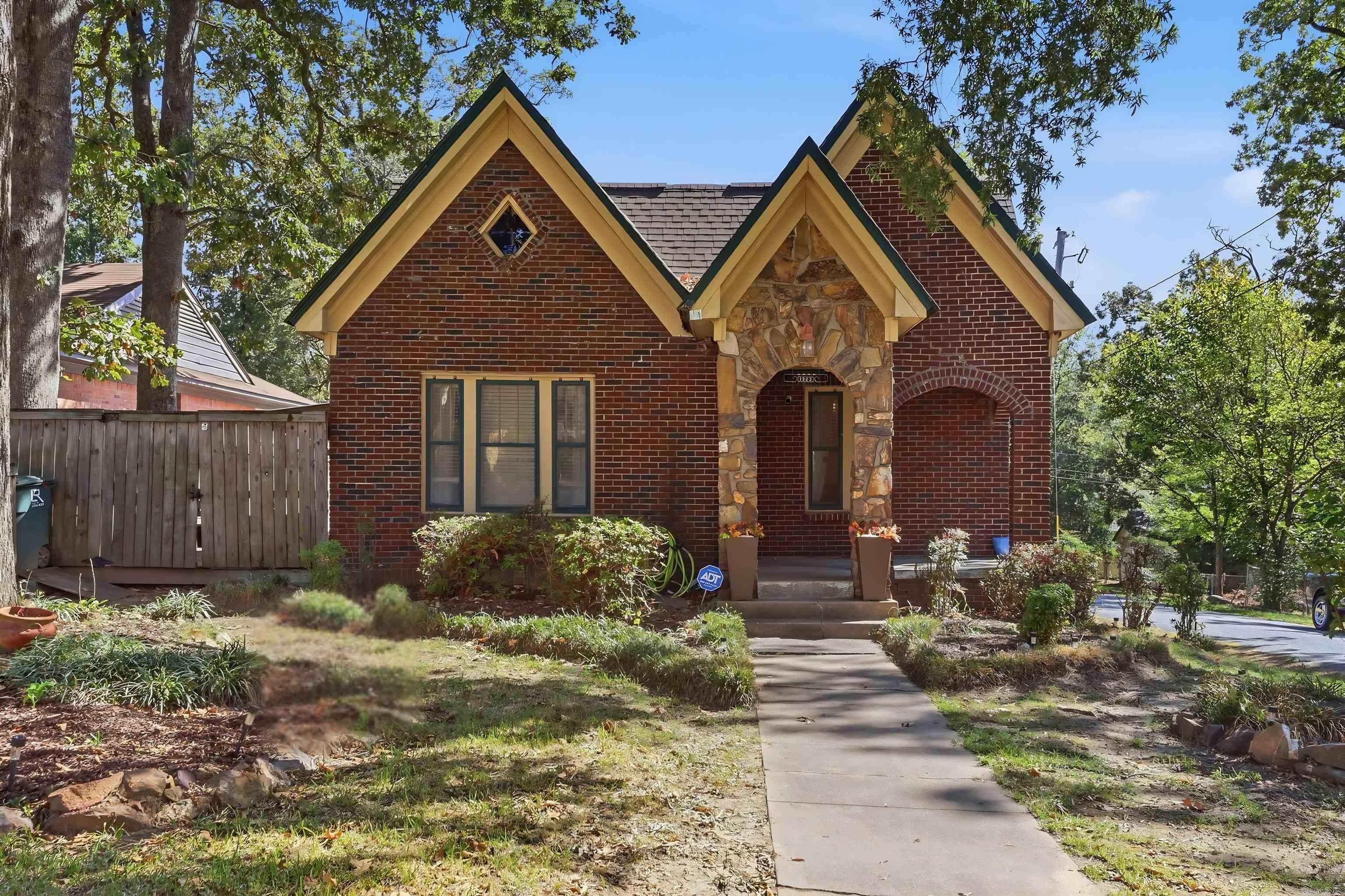 1323 S Tyler Street Property Photo 1