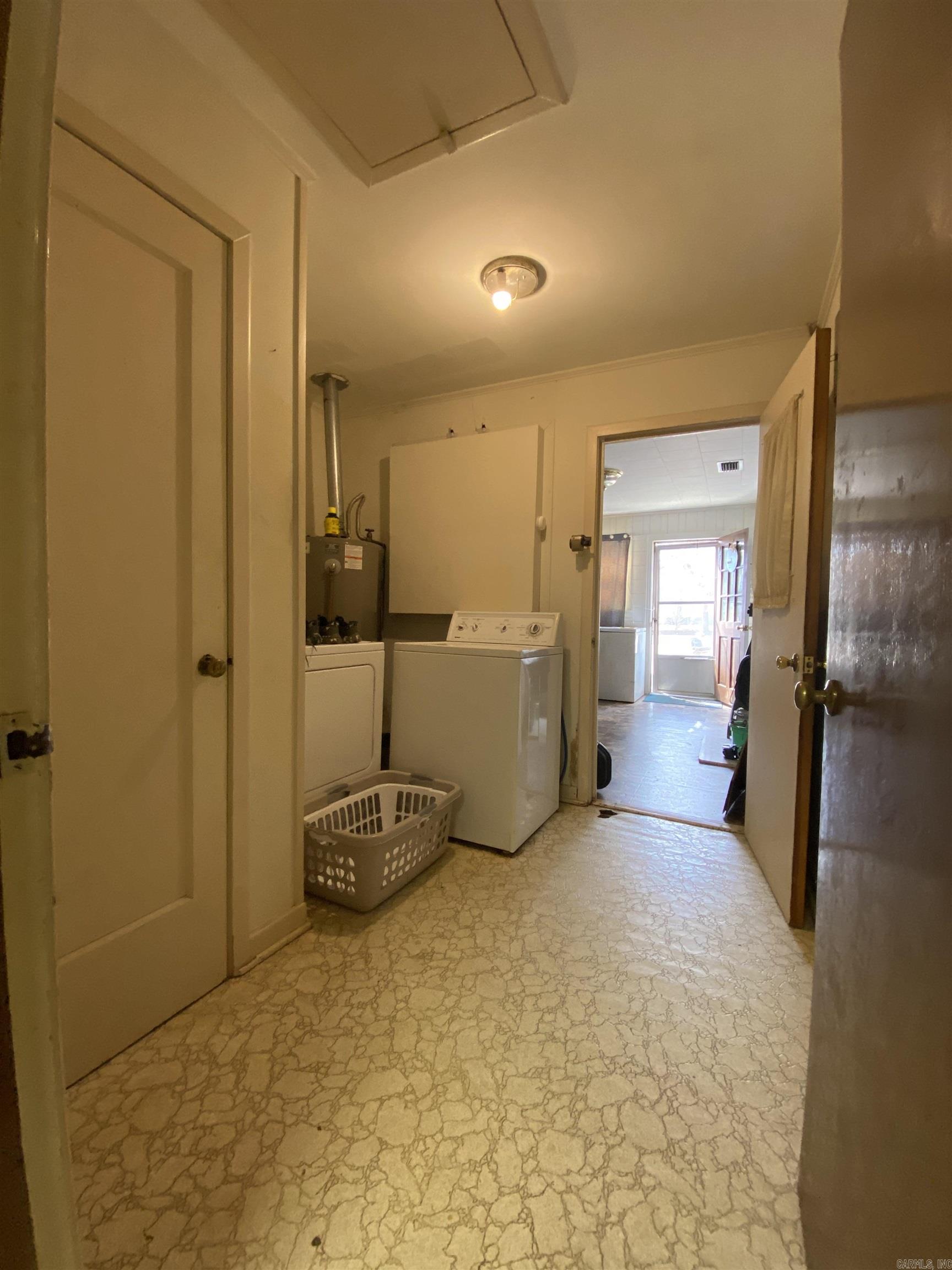 808 Maple St Property Photo 9