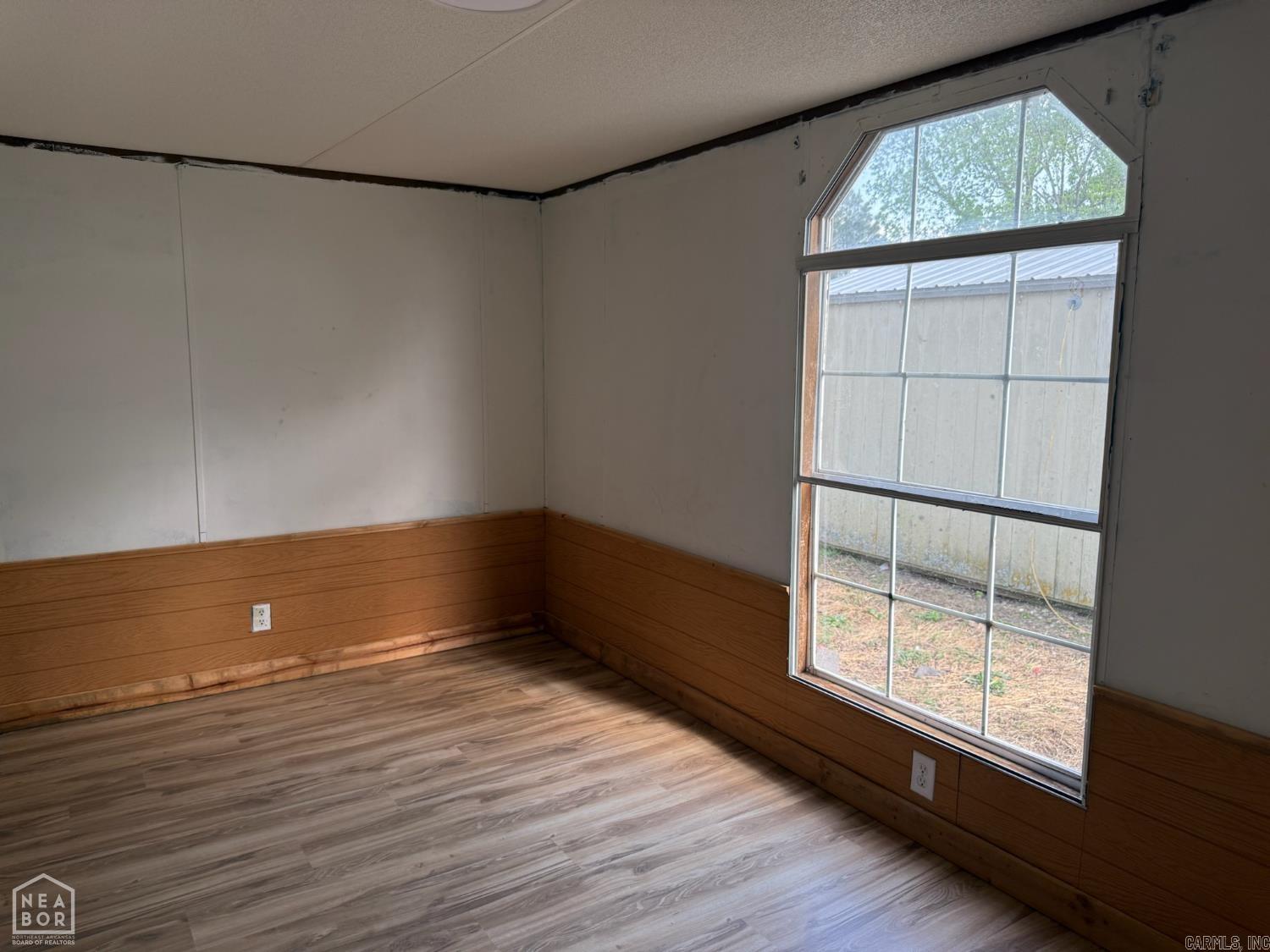 466 Highway 91 Property Photo 4