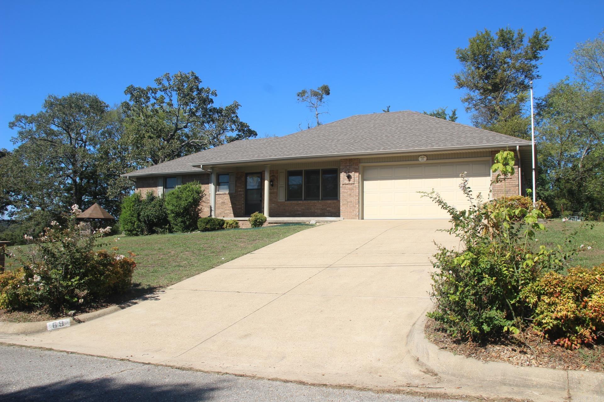 69 Abby Lane Property Photo 1