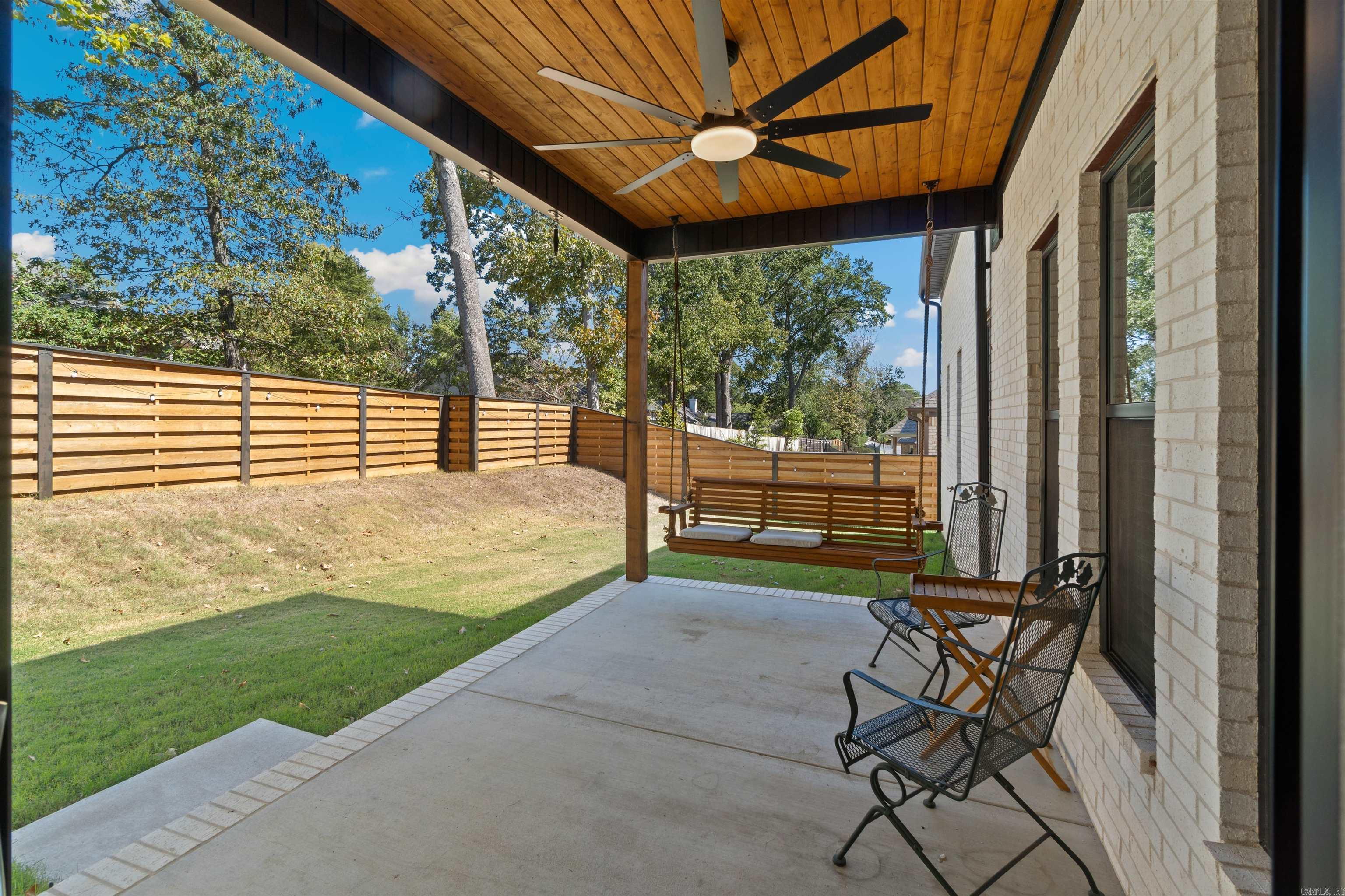 3530 Sylvia Springs Drive Property Photo 5