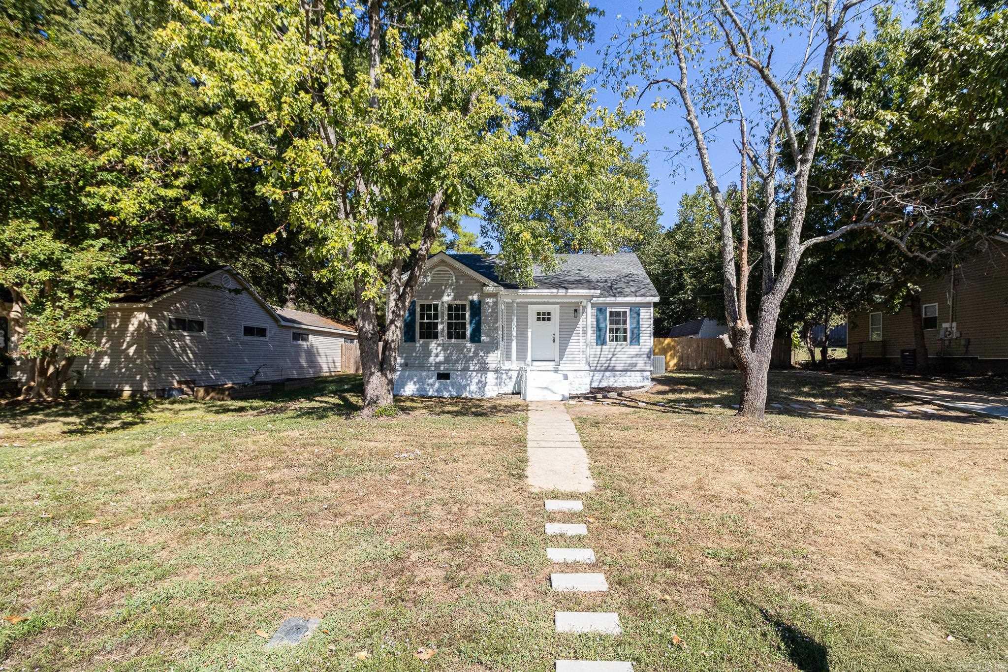 1206 Sims Avenue Property Photo 2
