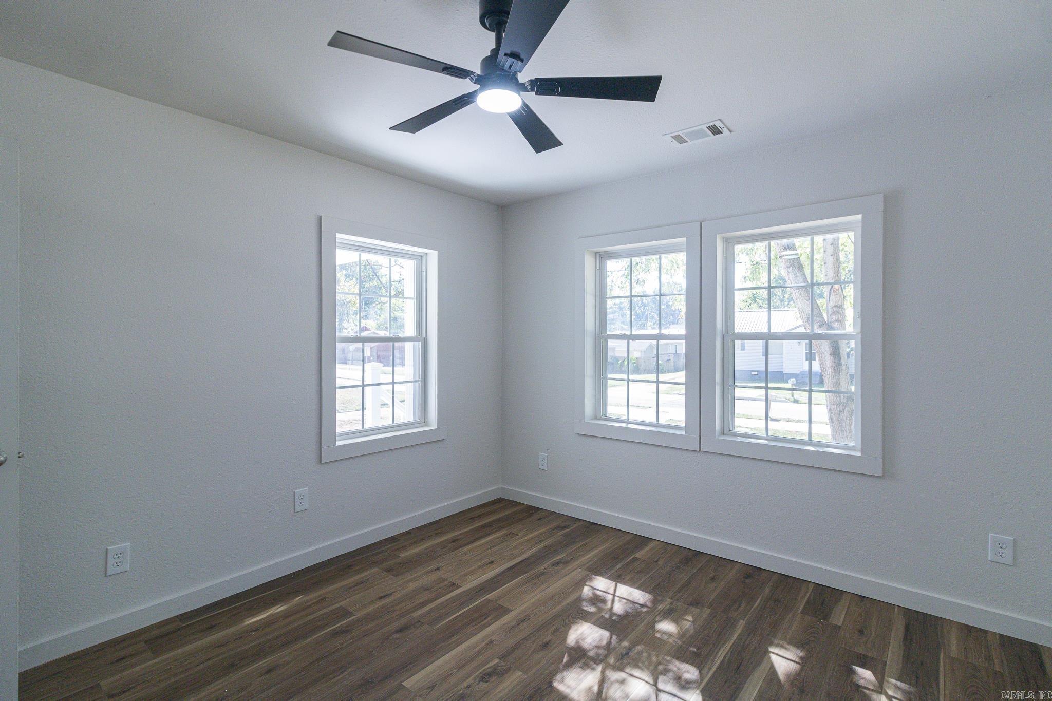 1206 Sims Avenue Property Photo 25