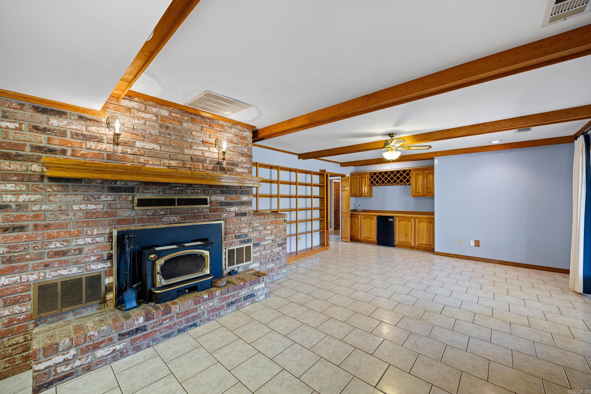 493 E Huckleberry Road Property Photo 13