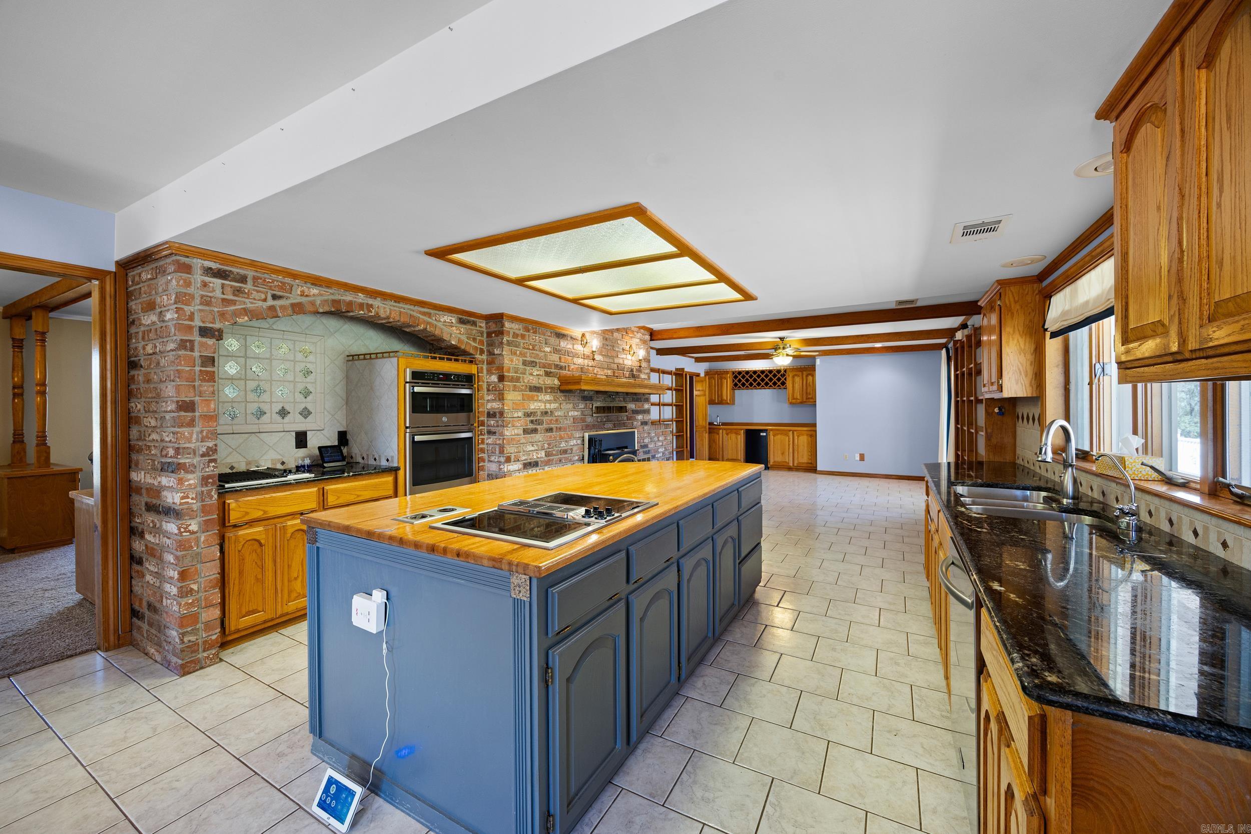 493 E Huckleberry Road Property Photo 16