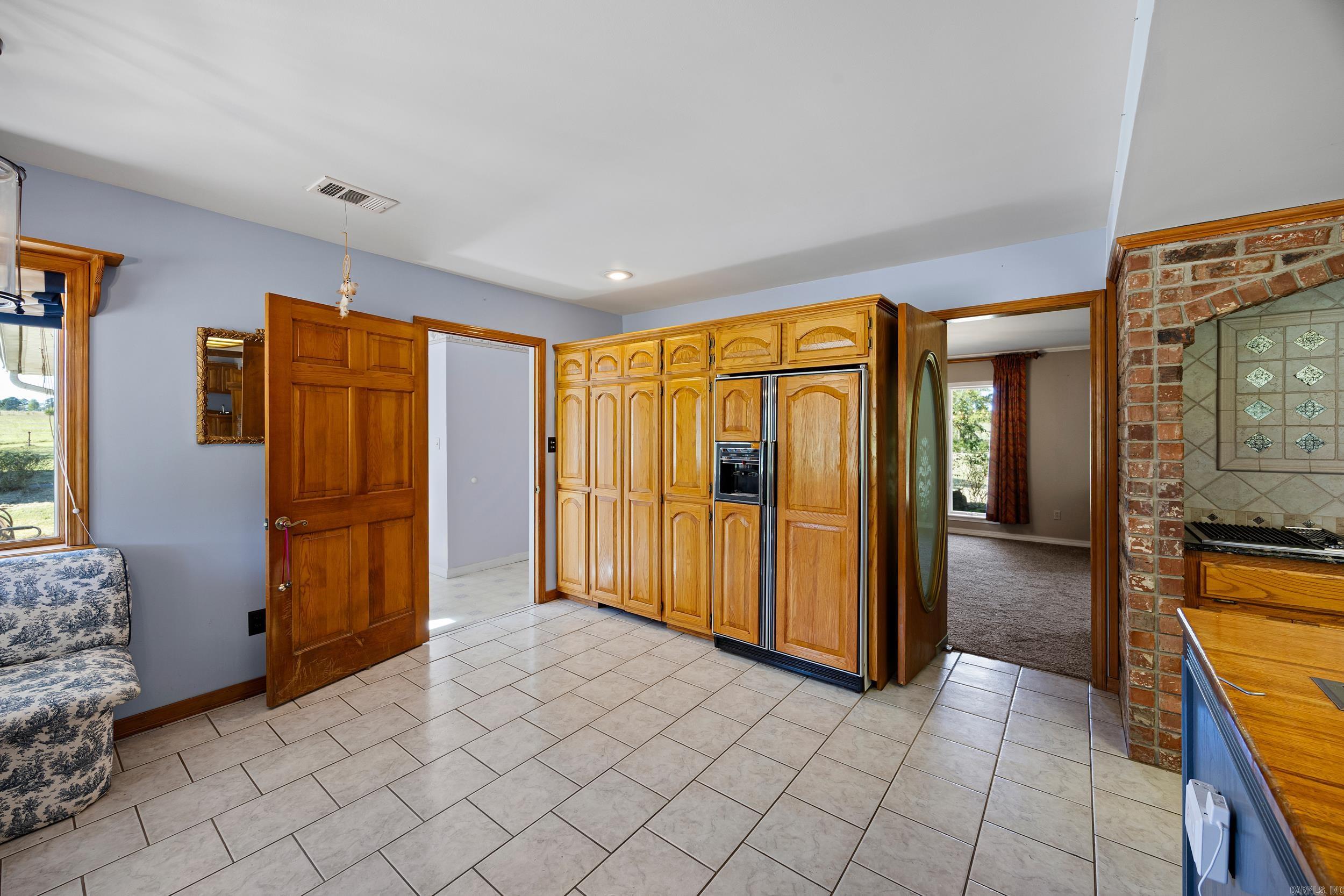 493 E Huckleberry Road Property Photo 18