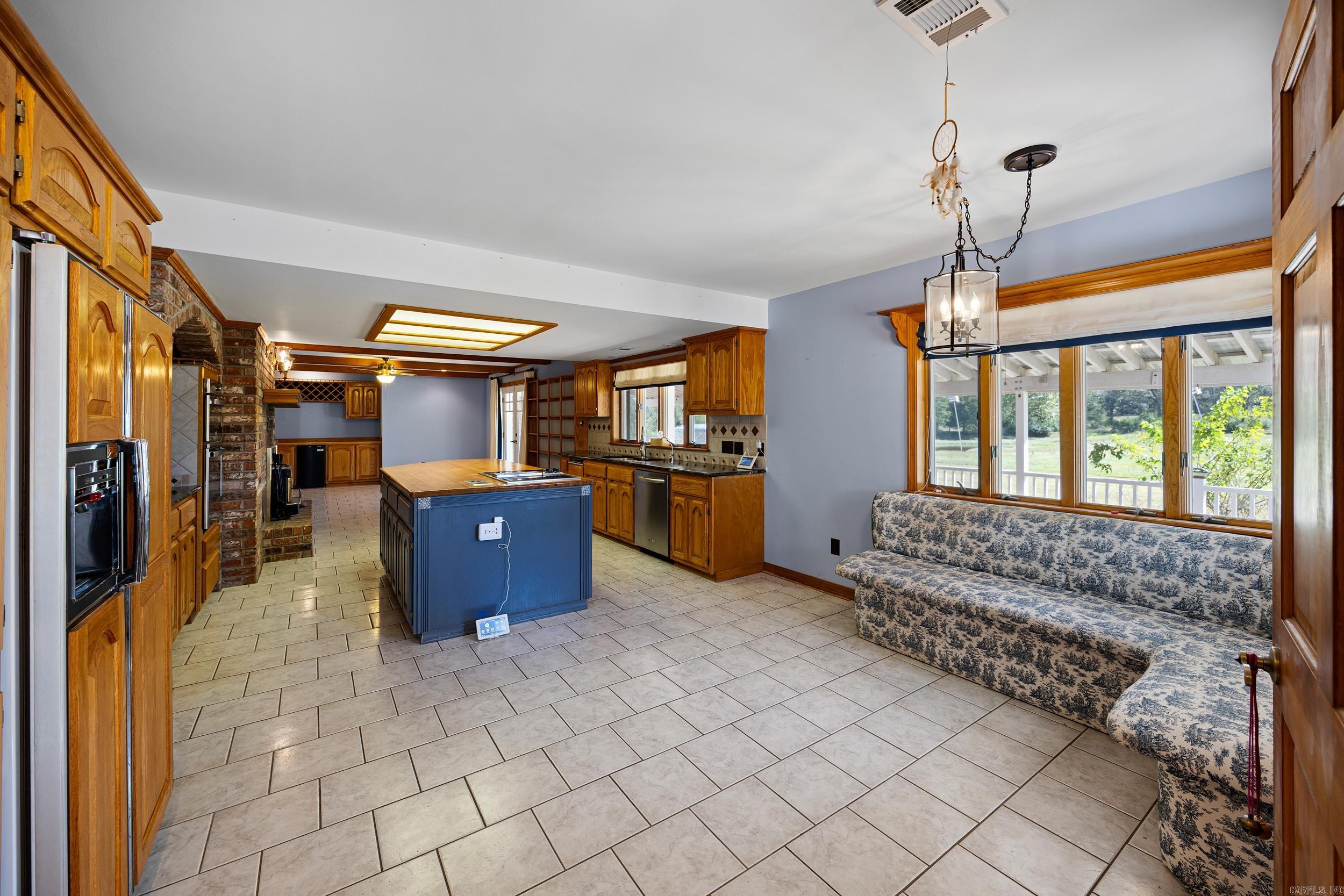 493 E Huckleberry Road Property Photo 19
