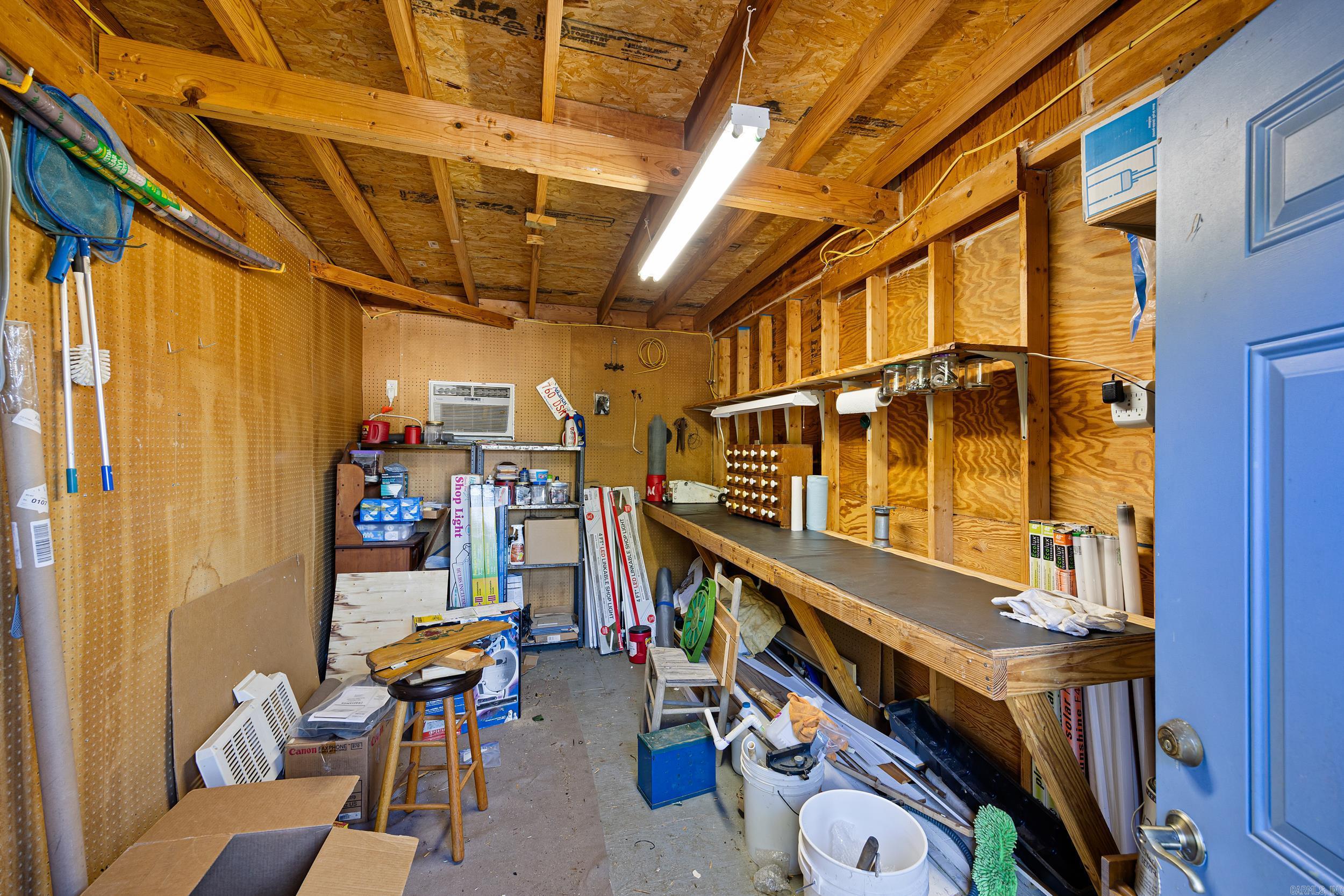 493 E Huckleberry Road Property Photo 43
