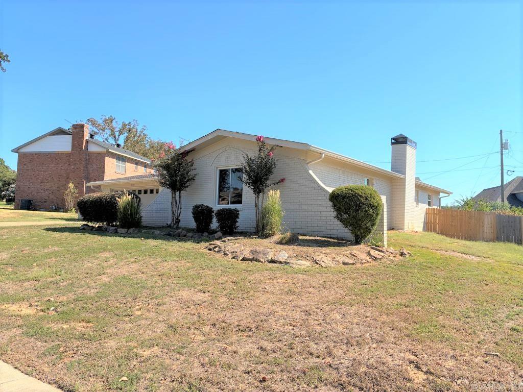 1521 Breckenridge Drive Property Photo 3