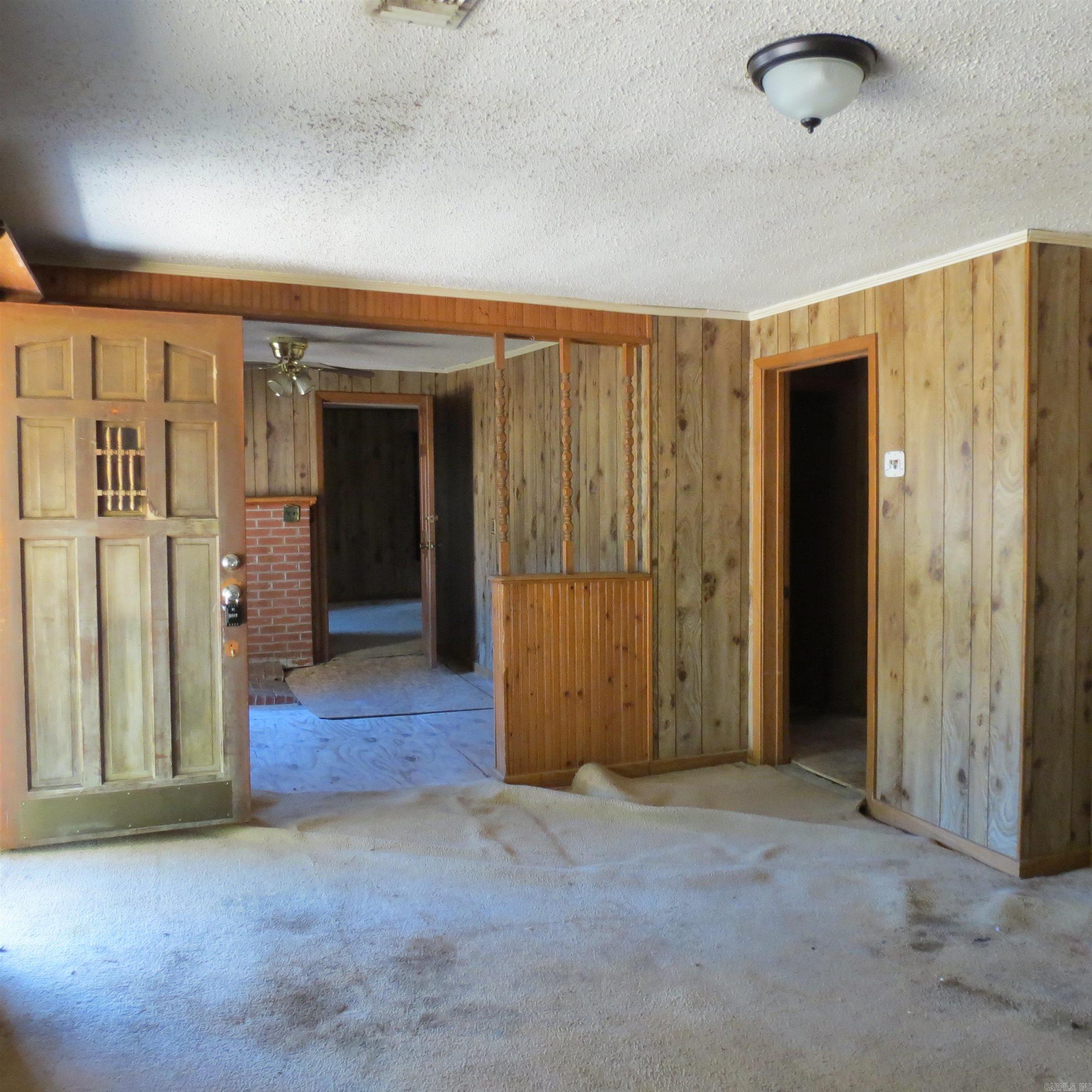 1701 W Pine Property Photo 6