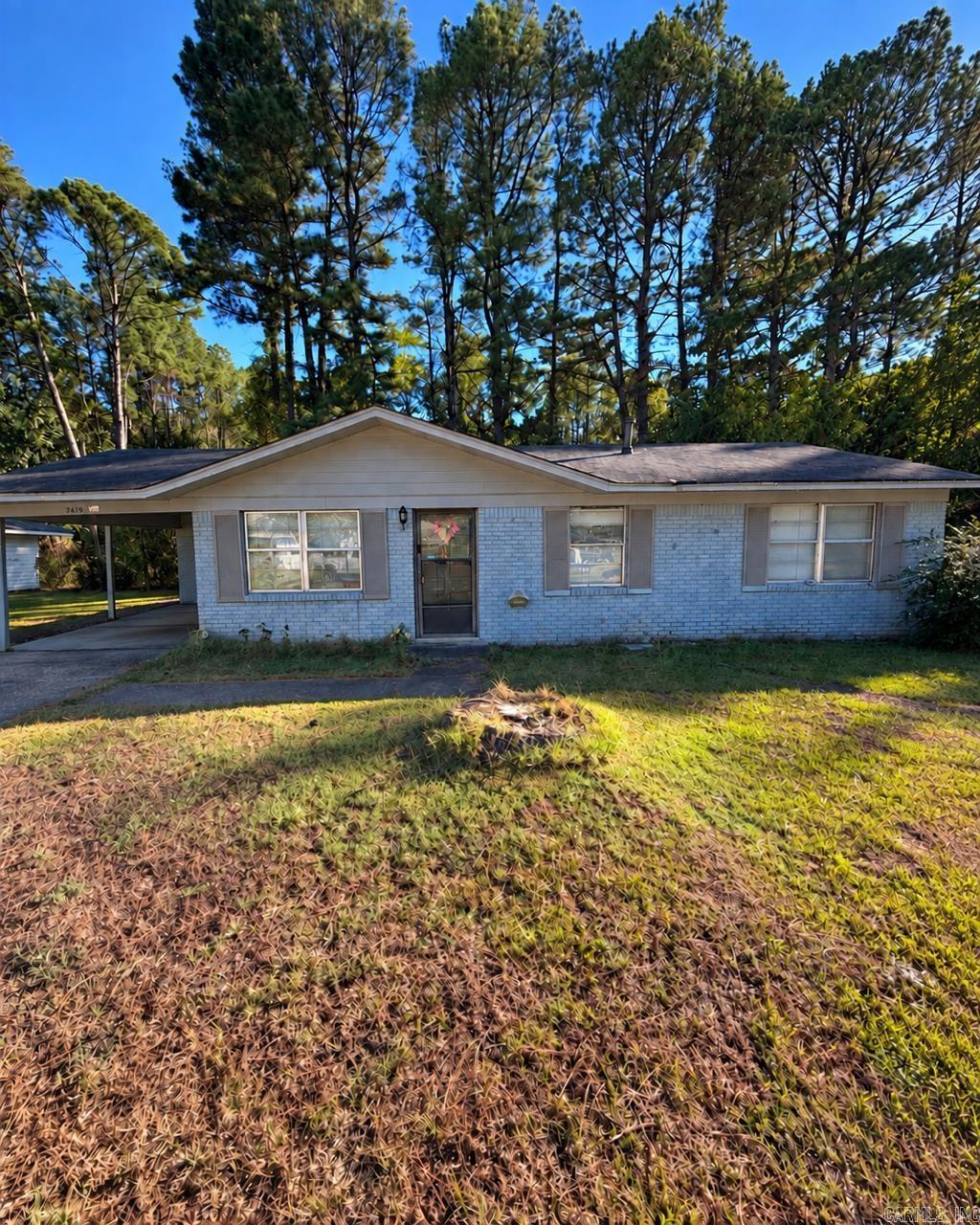 7419 Grace Drive Property Photo 1