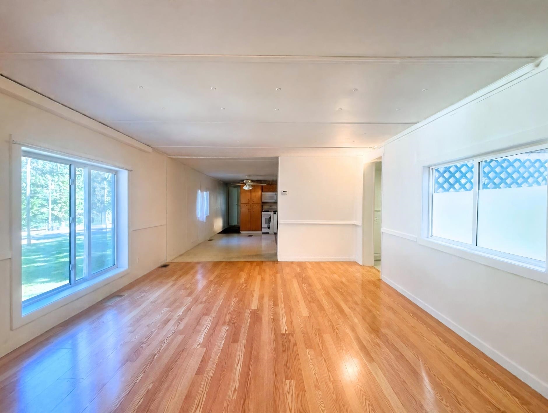 115 N Circle Drive Property Photo 3