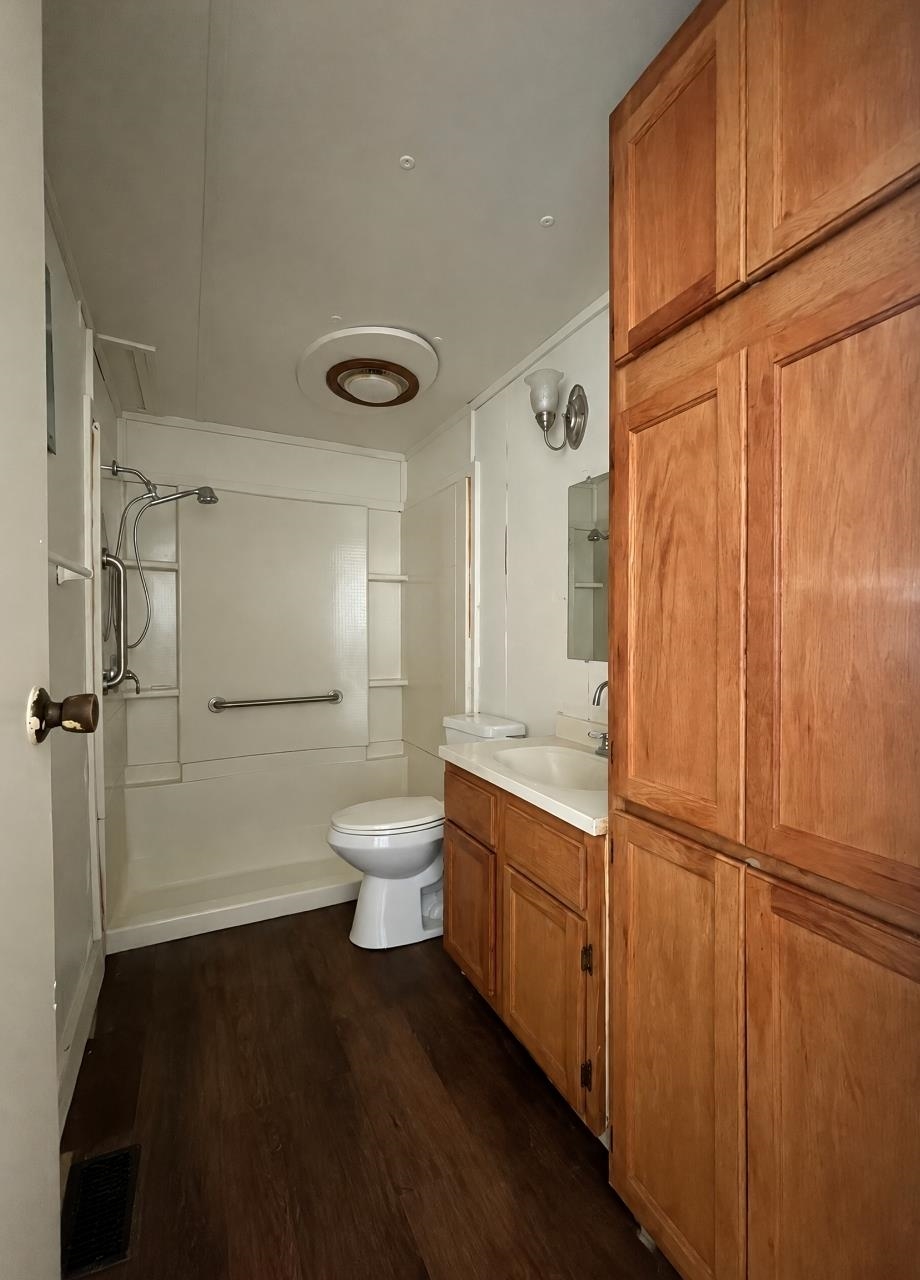 115 N Circle Drive Property Photo 17