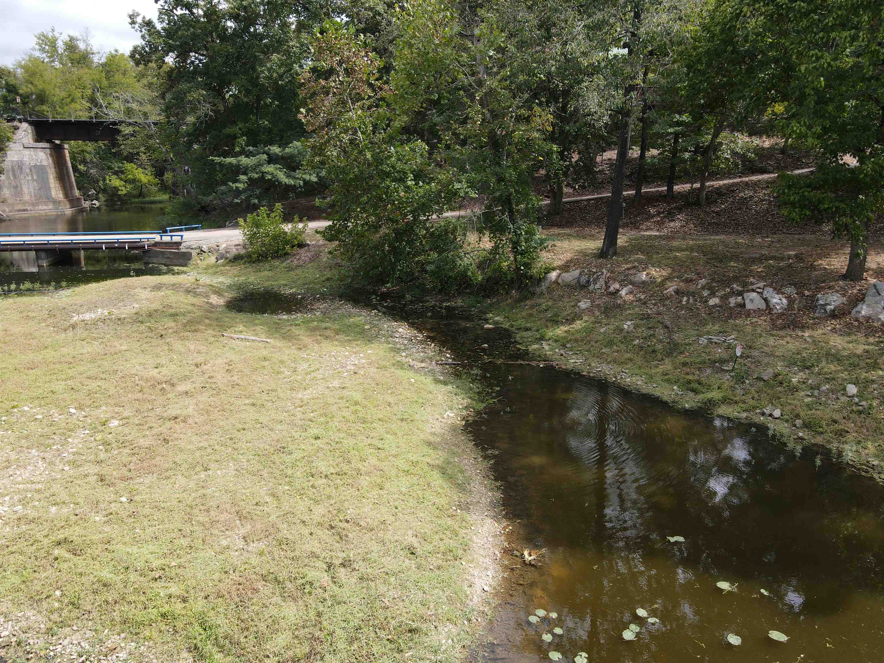 000 Shadow Oak Lane Property Photo 15