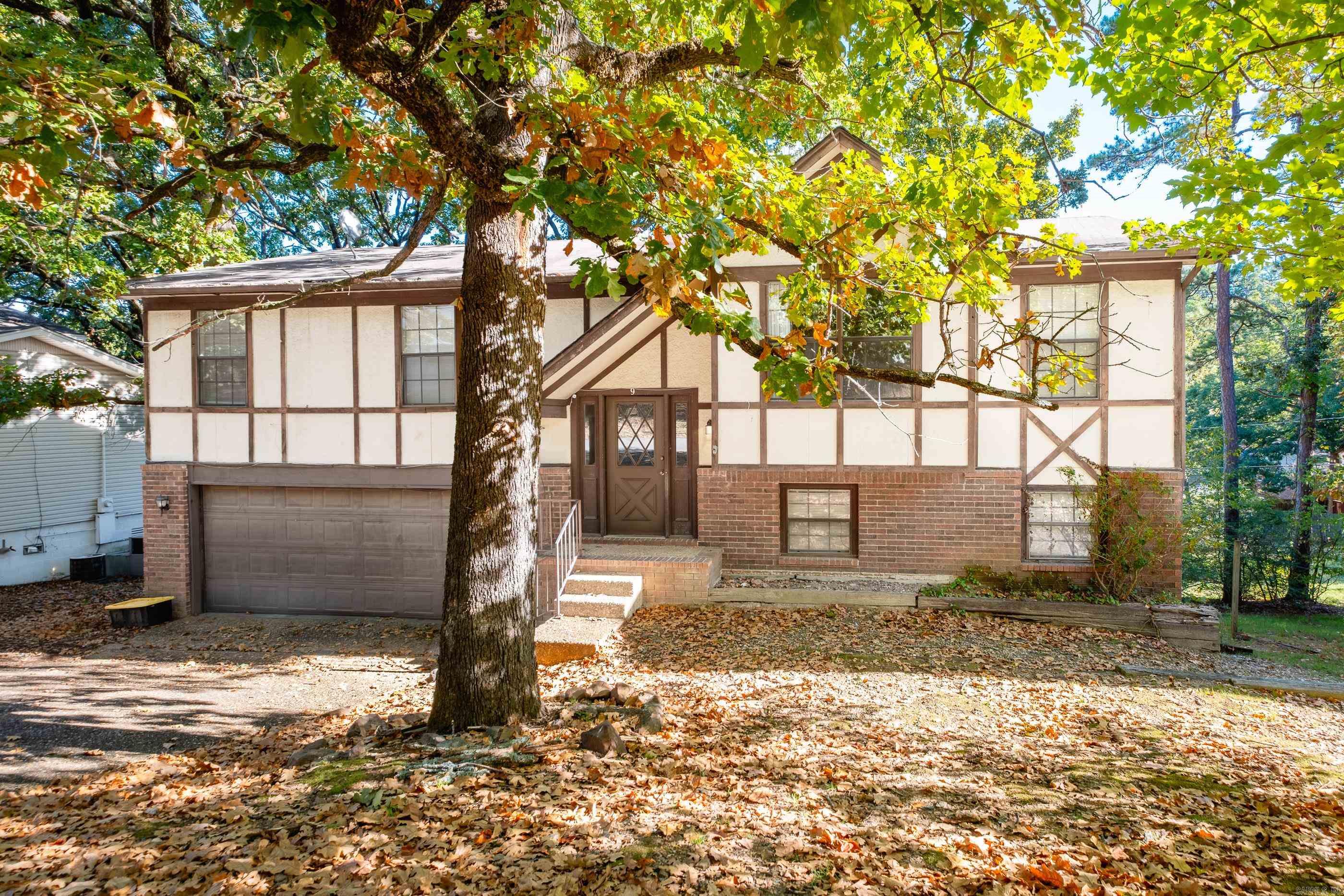 9 Rio Grande Forest Drive Property Photo 2