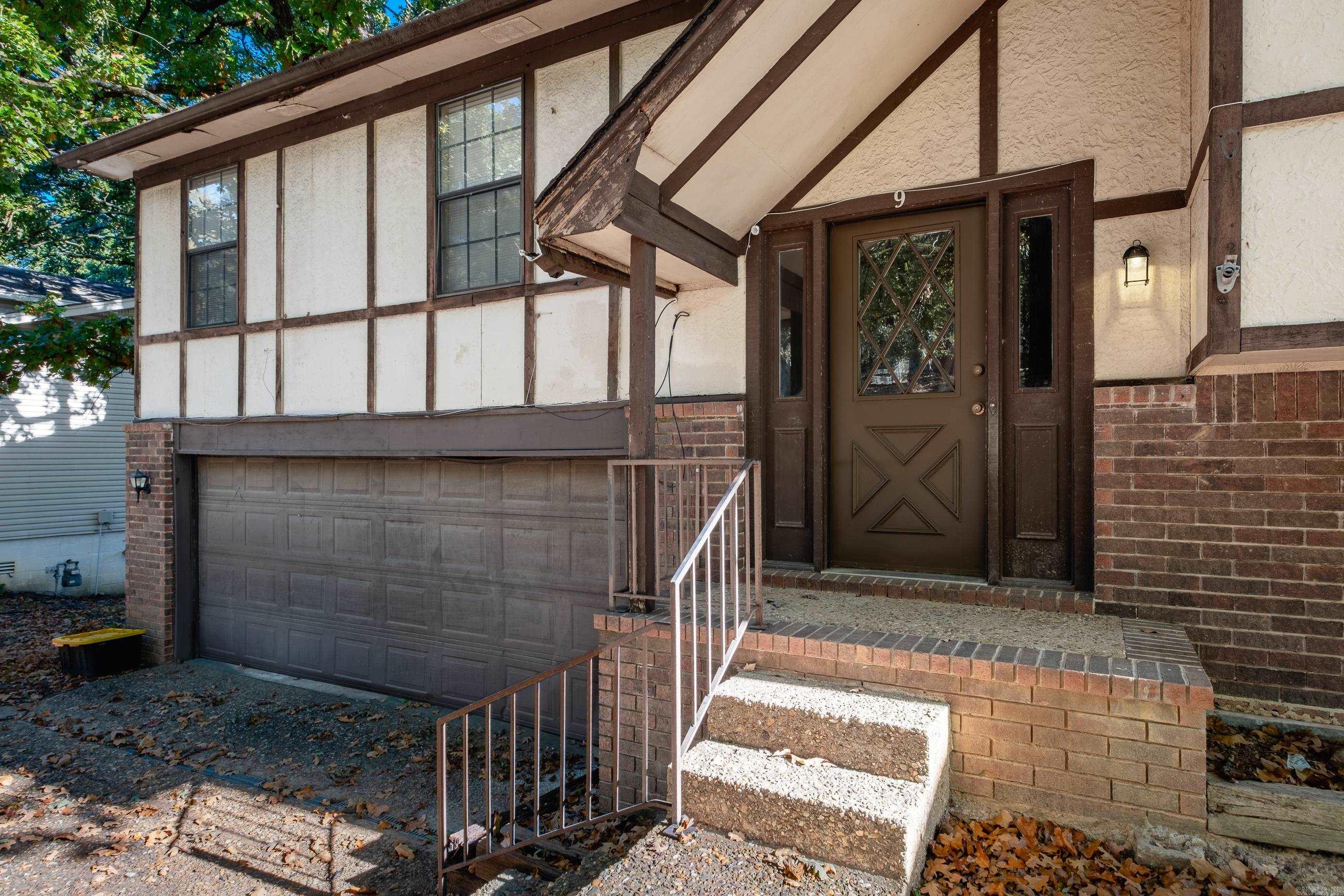 9 Rio Grande Forest Drive Property Photo 3