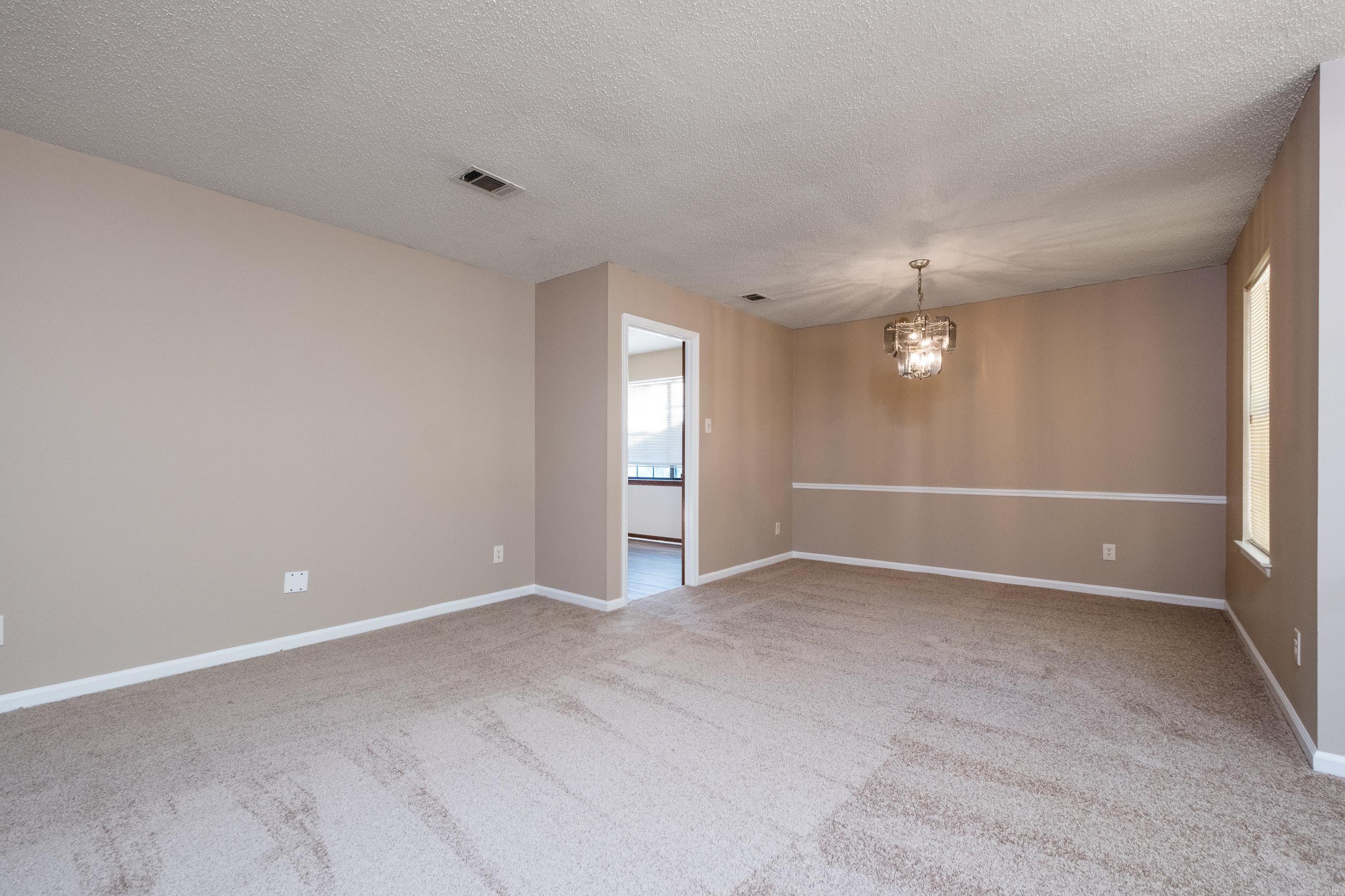 9 Rio Grande Forest Drive Property Photo 9