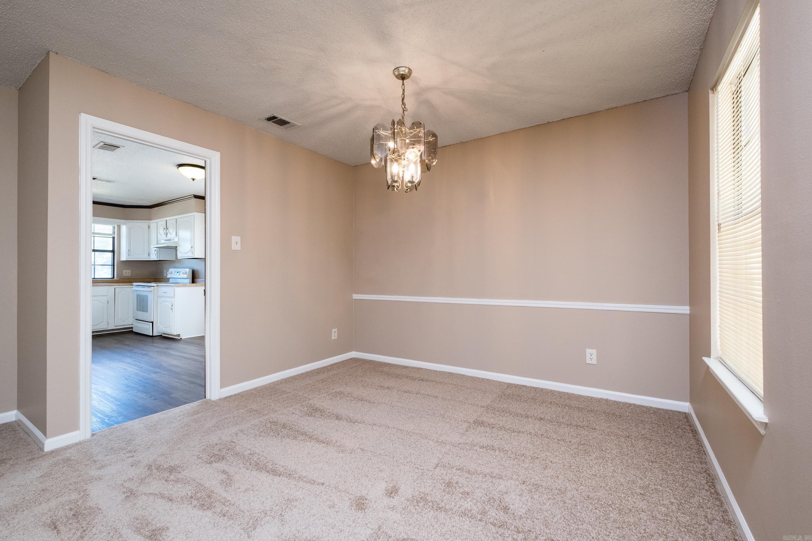 9 Rio Grande Forest Drive Property Photo 12