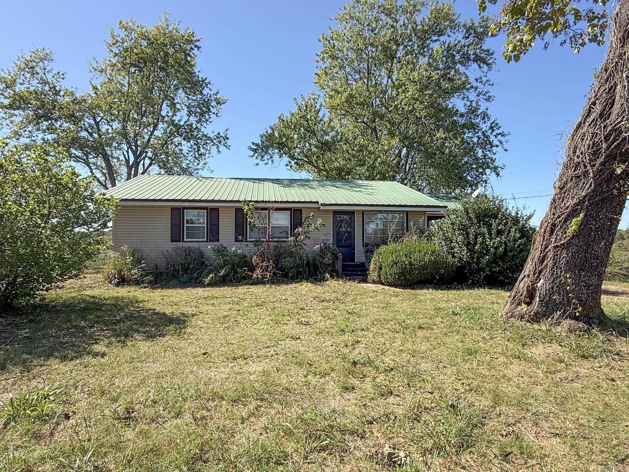 7436 Zion Road Property Photo 1