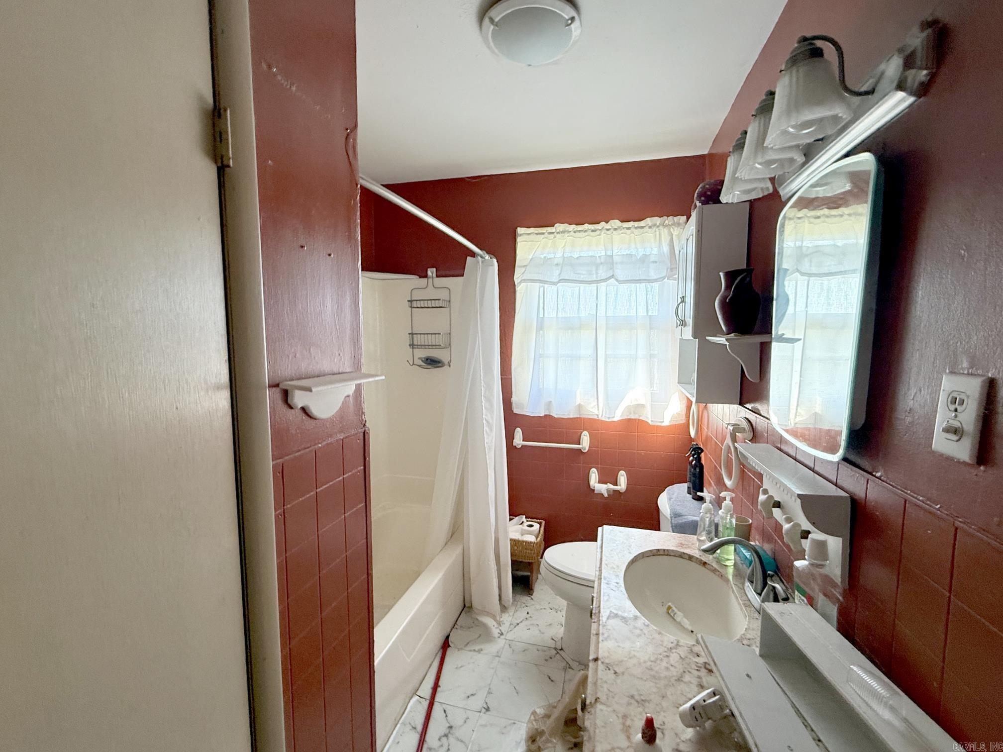 7436 Zion Road Property Photo 7