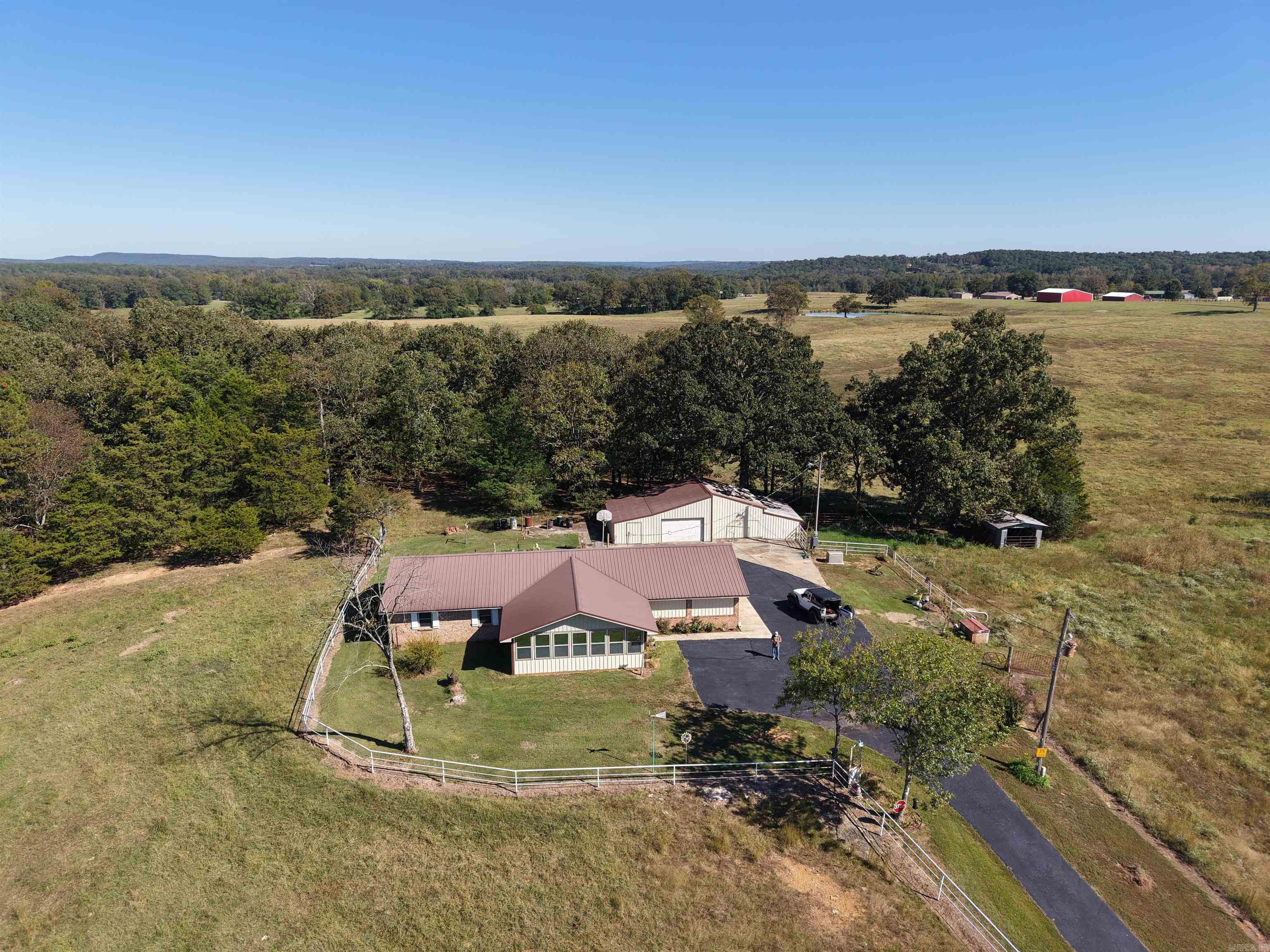 1512 Shelton Road Property Photo 1