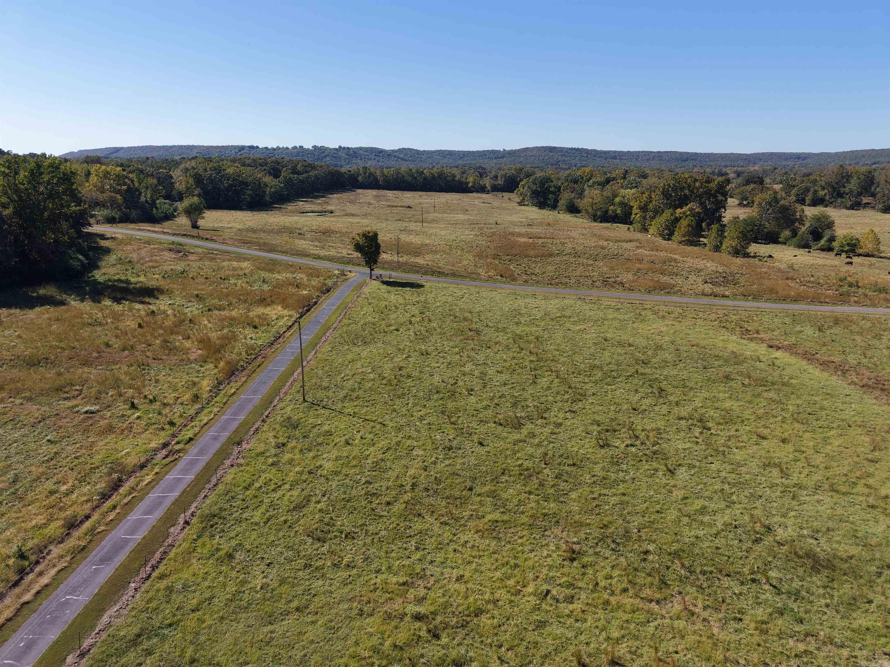 1512 Shelton Road Property Photo 9