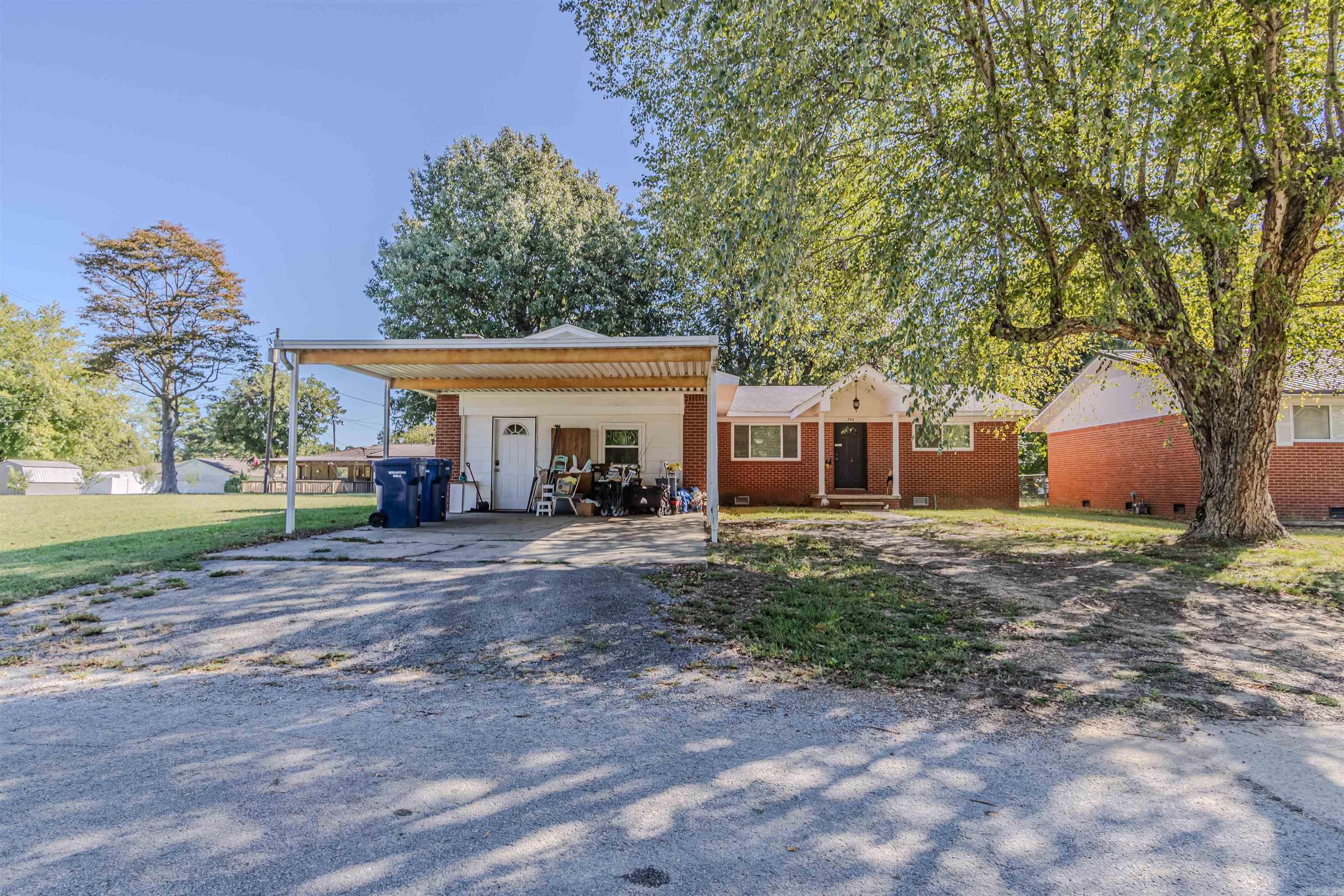 248 Velta Street Property Photo 2