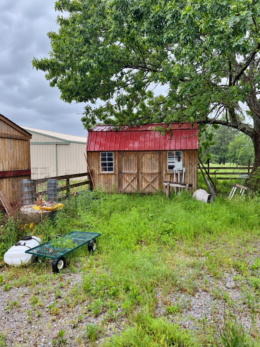 10831 Bray Road Property Photo 9