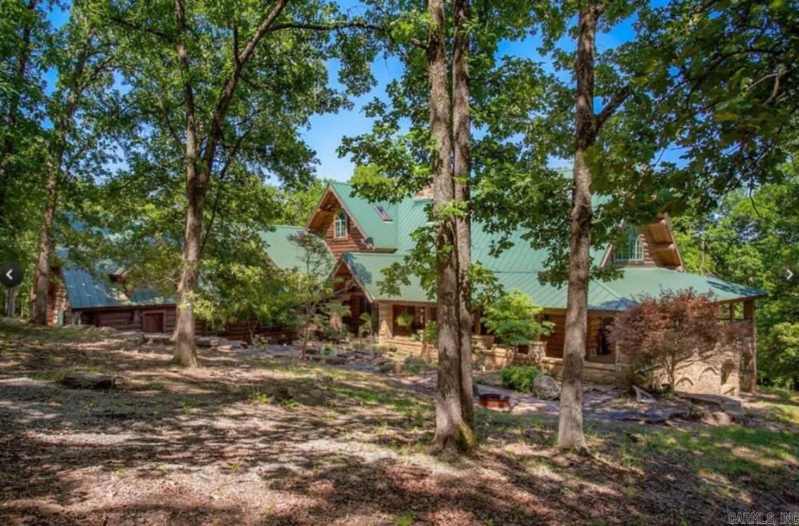 10836 Bray Road Property Photo 2