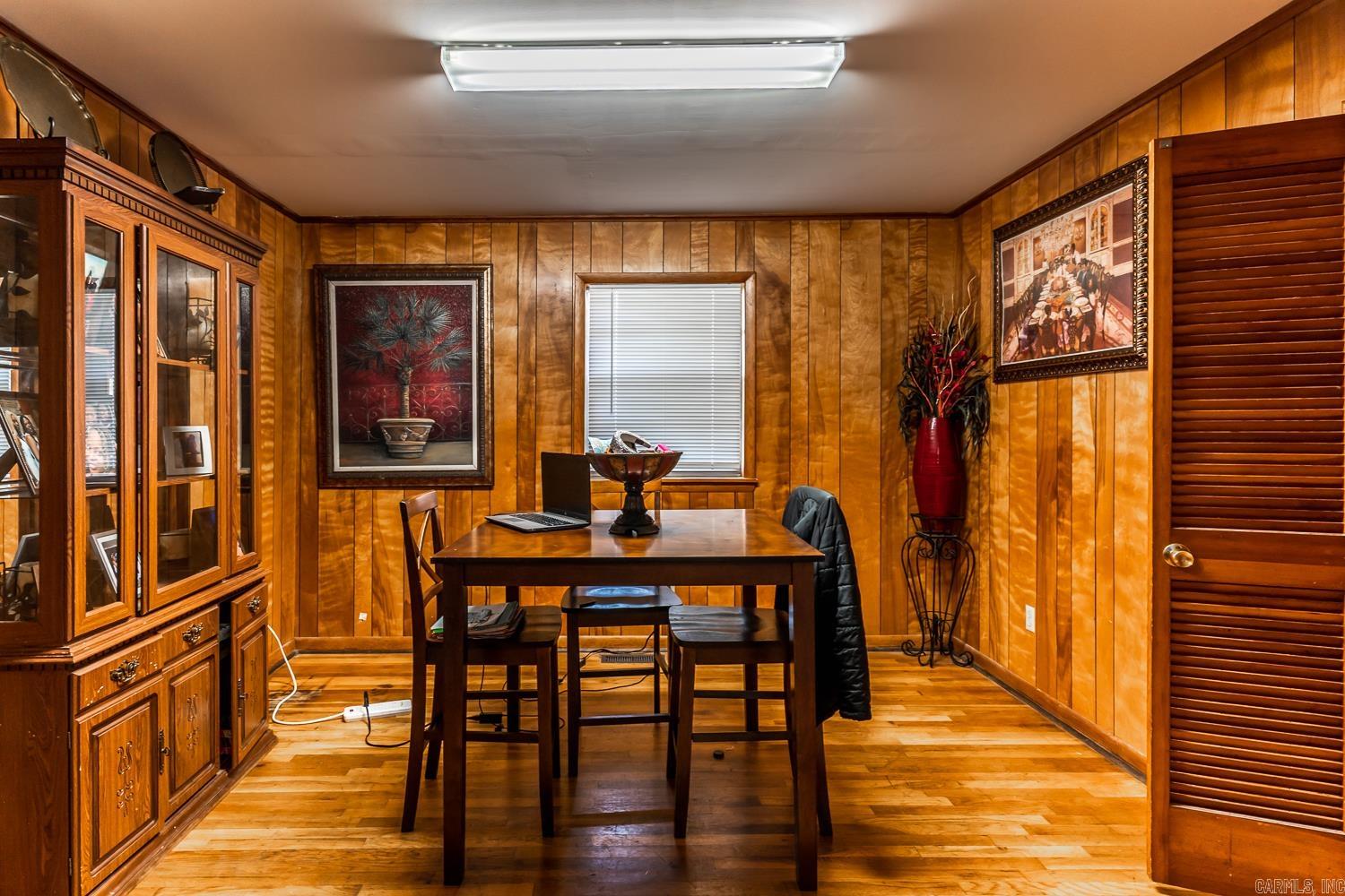 1047 N Rosser Street Property Photo 10
