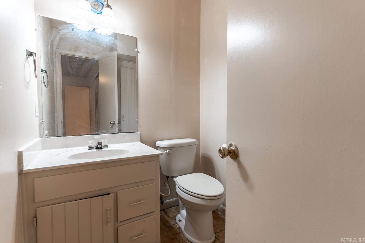 1047 N Rosser Street Property Photo 24