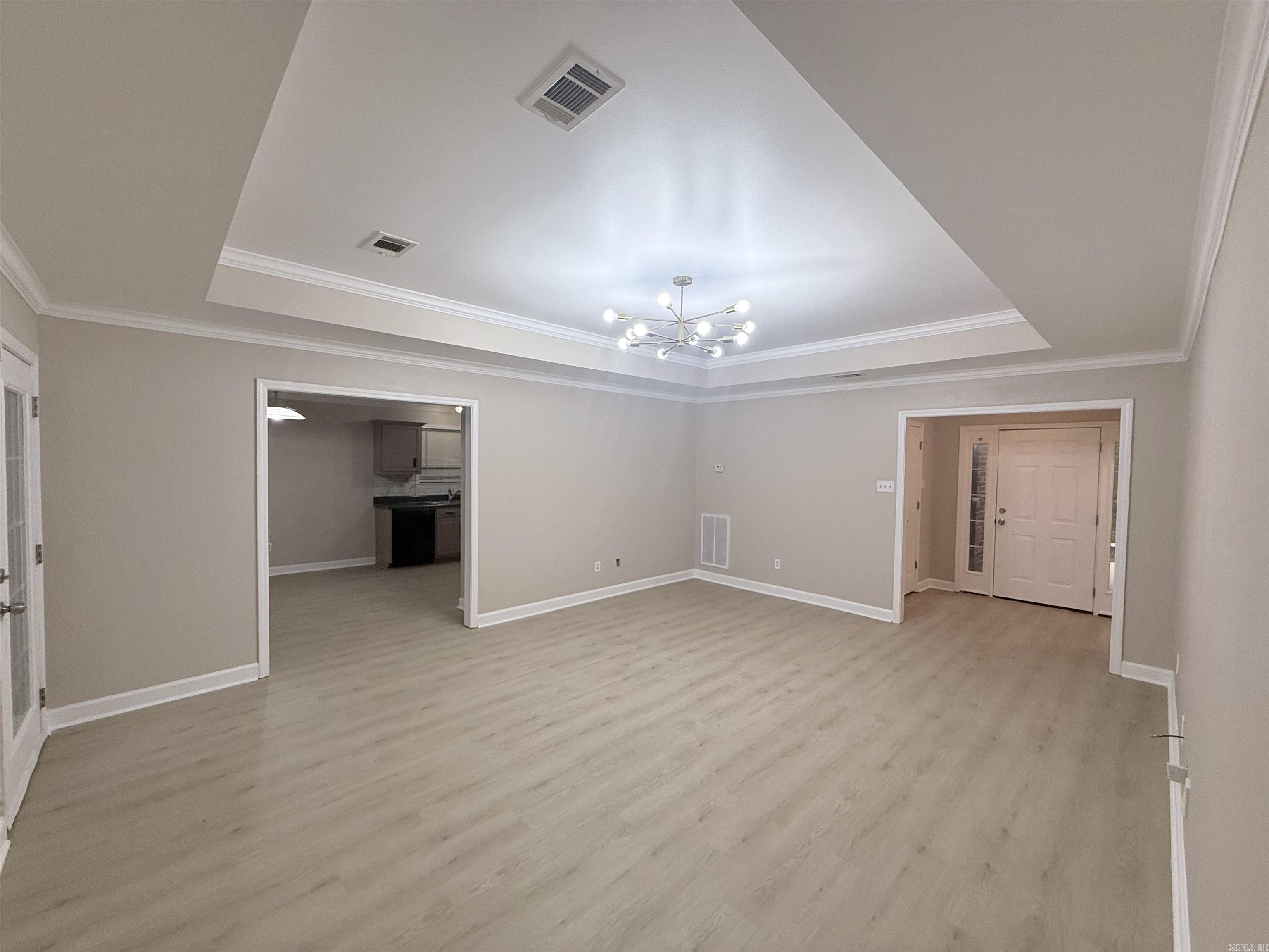 4012 Foster Street Property Photo 3